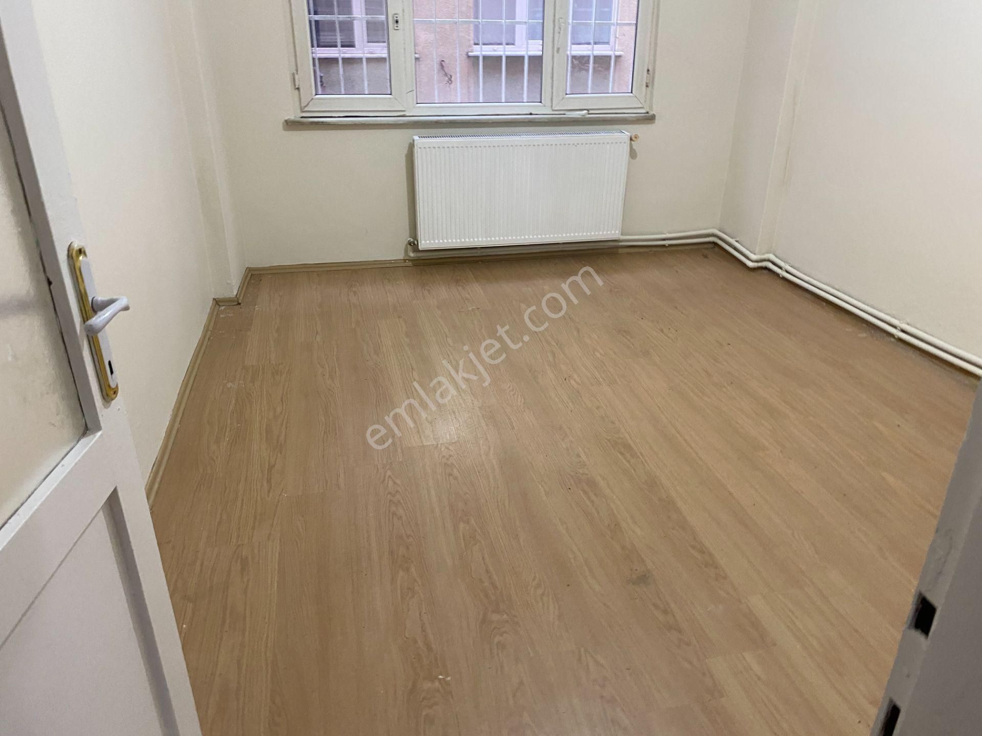 Destan-076-cerrahpaşa-yıldırım-kırtasiye-civarı-geniş 1-salon+geniş 1-oda-kombili-75m2-orta-1.kat - Görsel 16