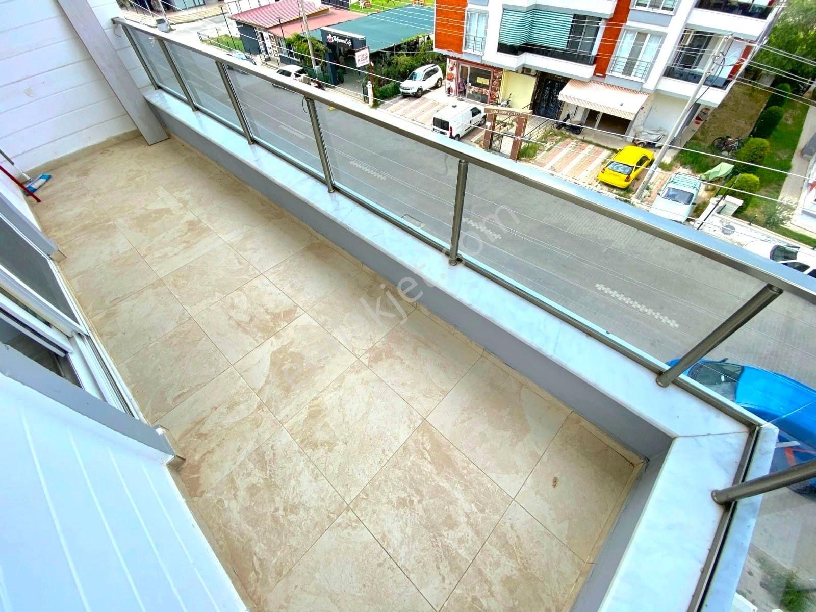 Yükselden Satılık Altınkumda Ebv Banyolu Öncephe Arakat 3+1daire - Görsel 12
