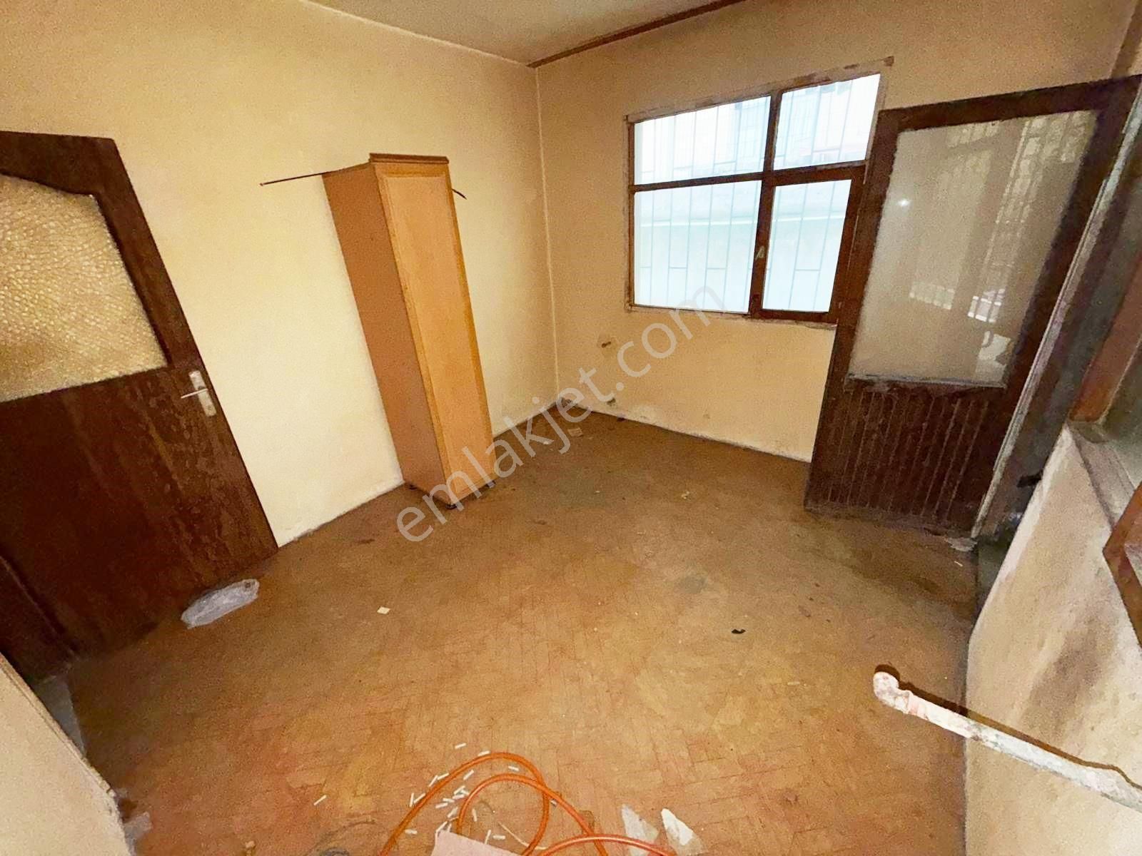 Fatih Emlak Tan 2+1 Bahçe Katı Boş Daire Mevlana Cami Yakını - Görsel 5