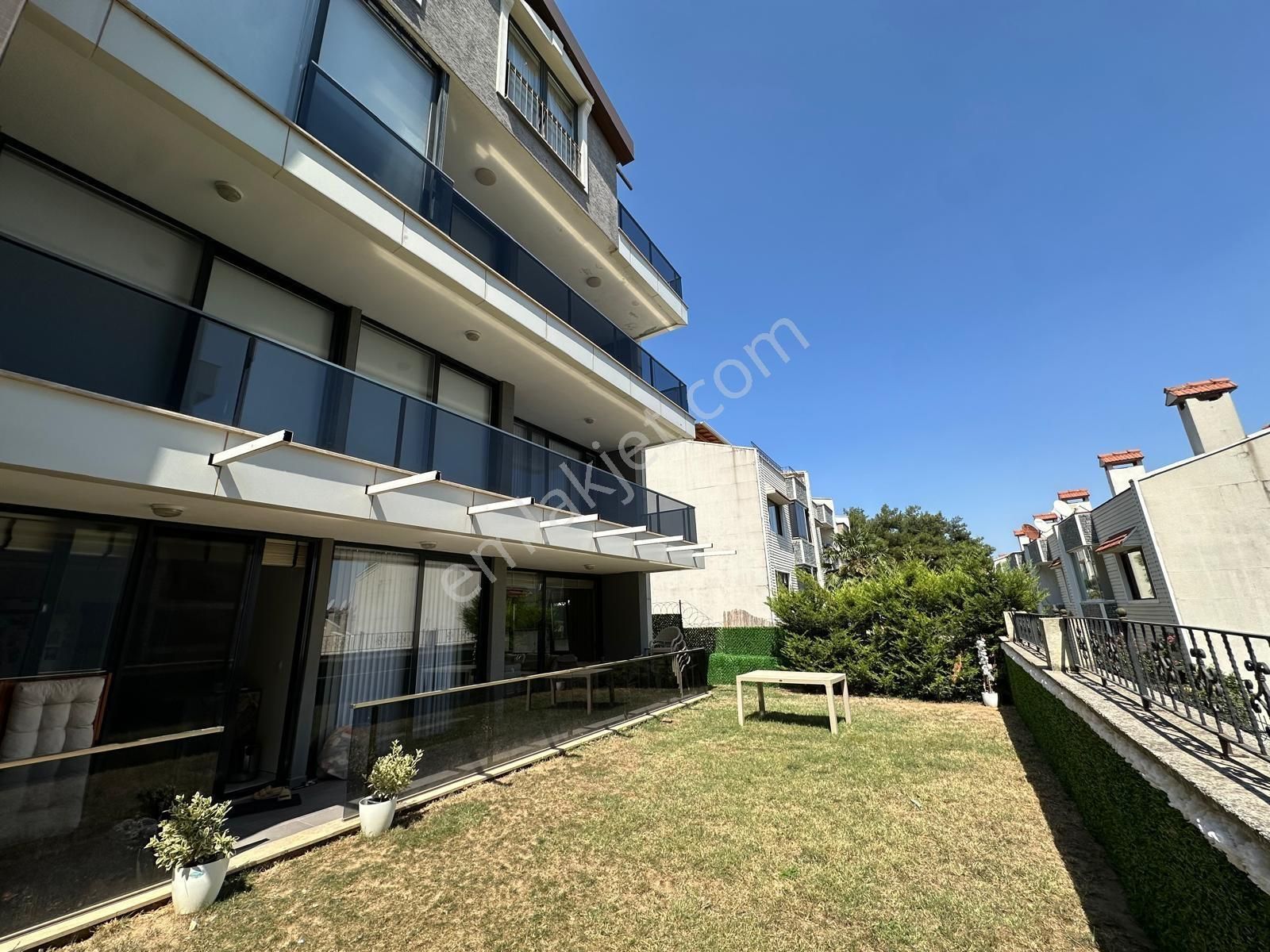 Nilüfer Gümüştepe Mh. Satılık 4+1 Bahçe Dubleks