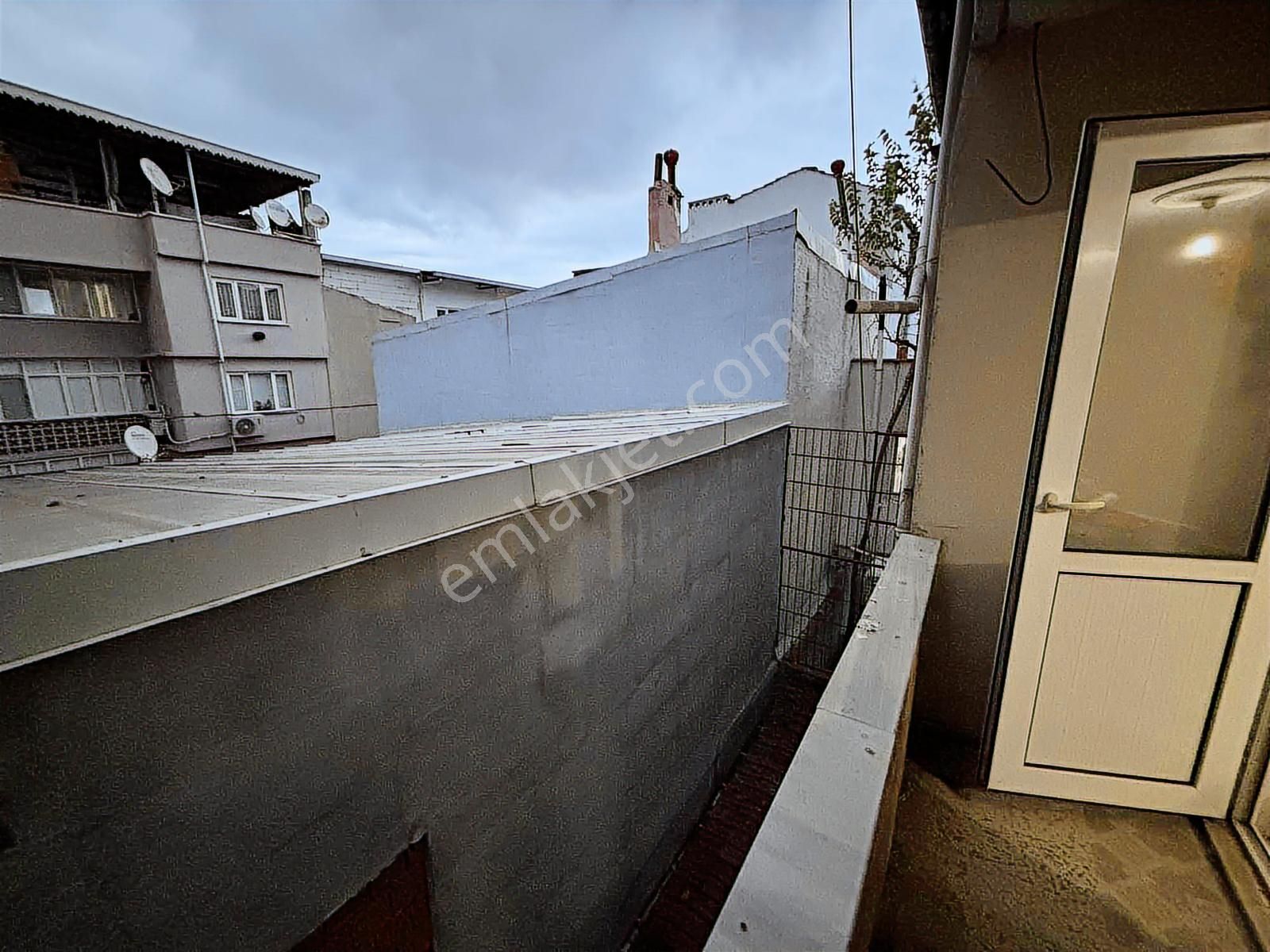 Osmangazi / Çirişhane Mahallesi 3 Katlı Garajlı Müstakil Ev - Görsel 23