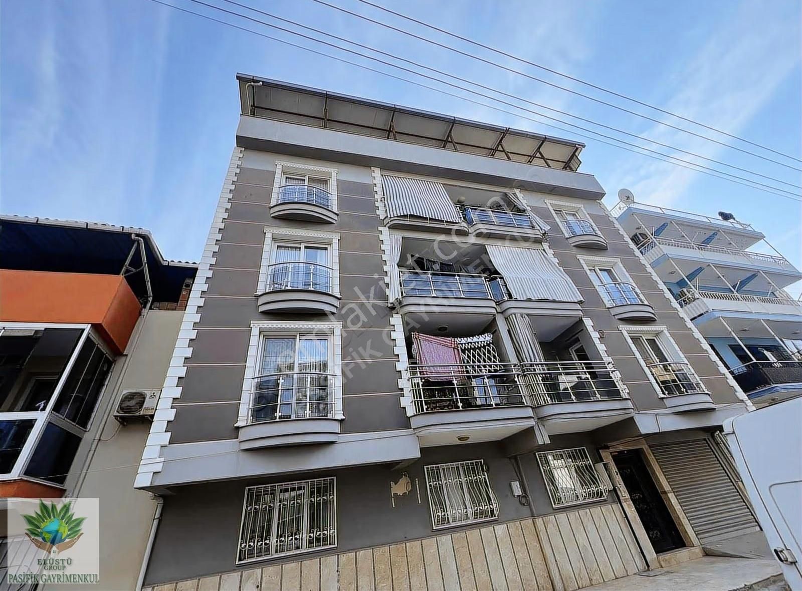 Pasifikten Buca Yeşilbağlarda Satılık 2+1 Arakat Daire