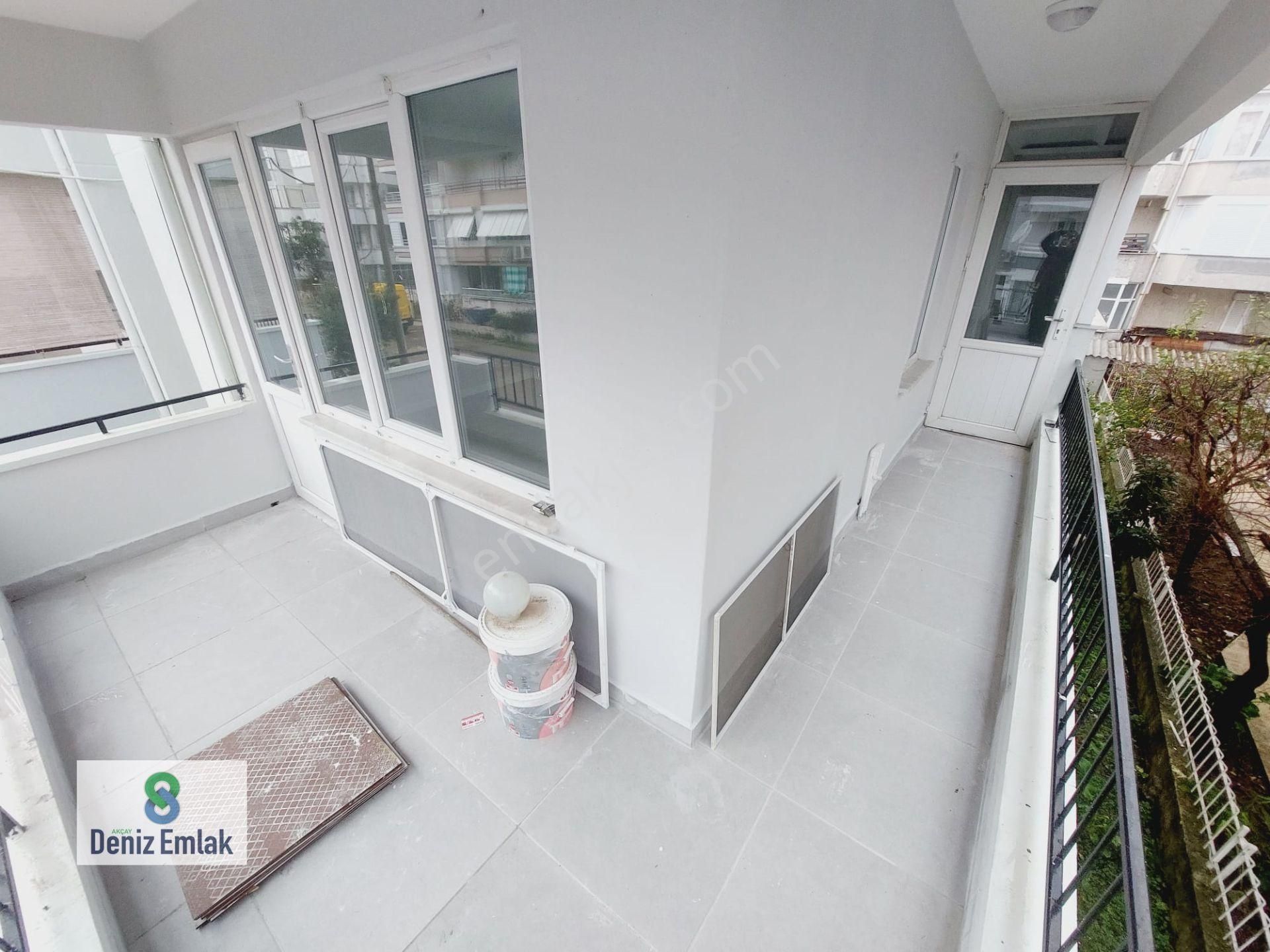 Denizden Akçay Sarıkızda Ön Cephe Arakat Satılık 2+1 Daire. - Görsel 32