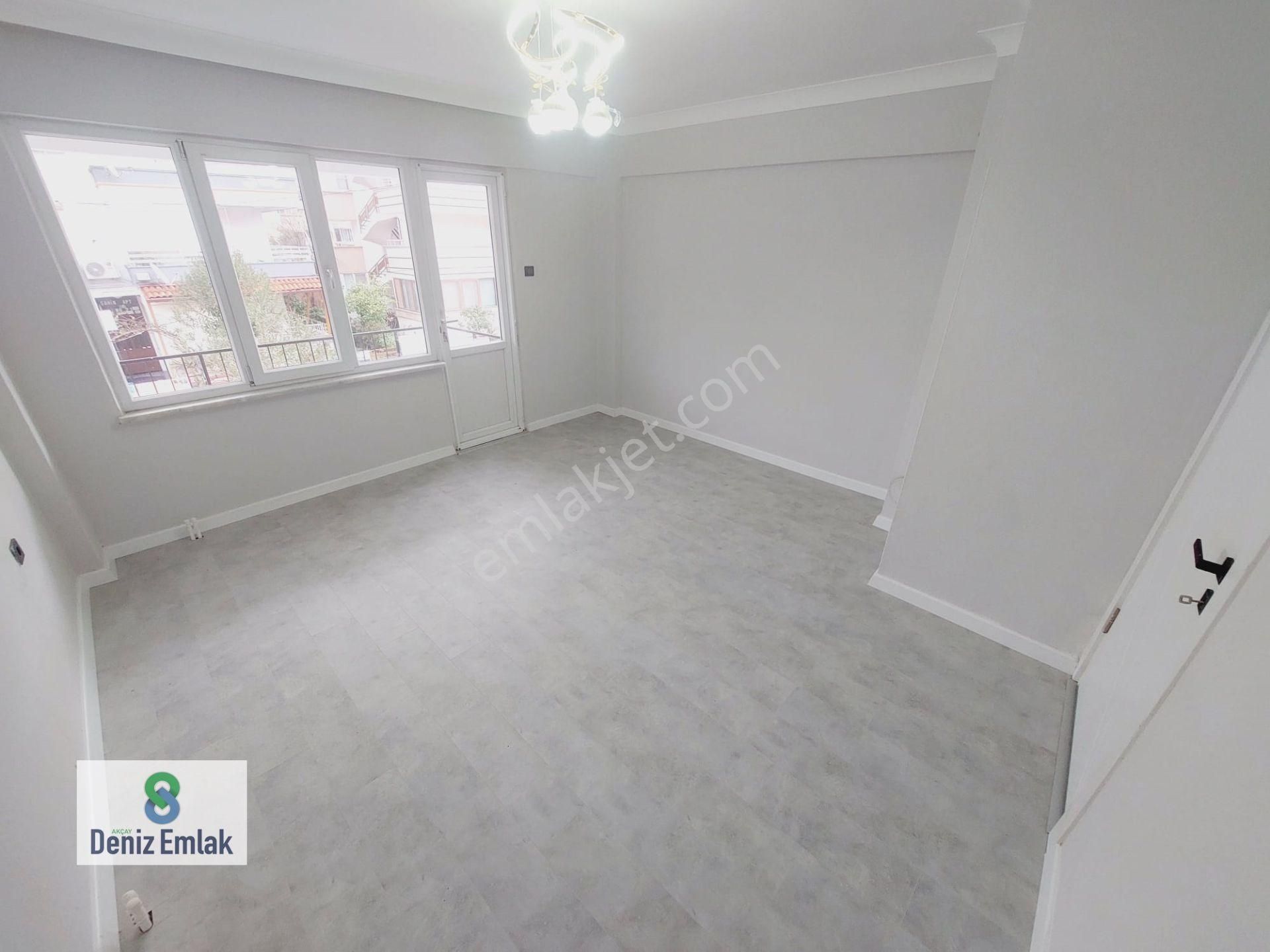 Denizden Akçay Sarıkızda Ön Cephe Arakat Satılık 2+1 Daire. - Görsel 19