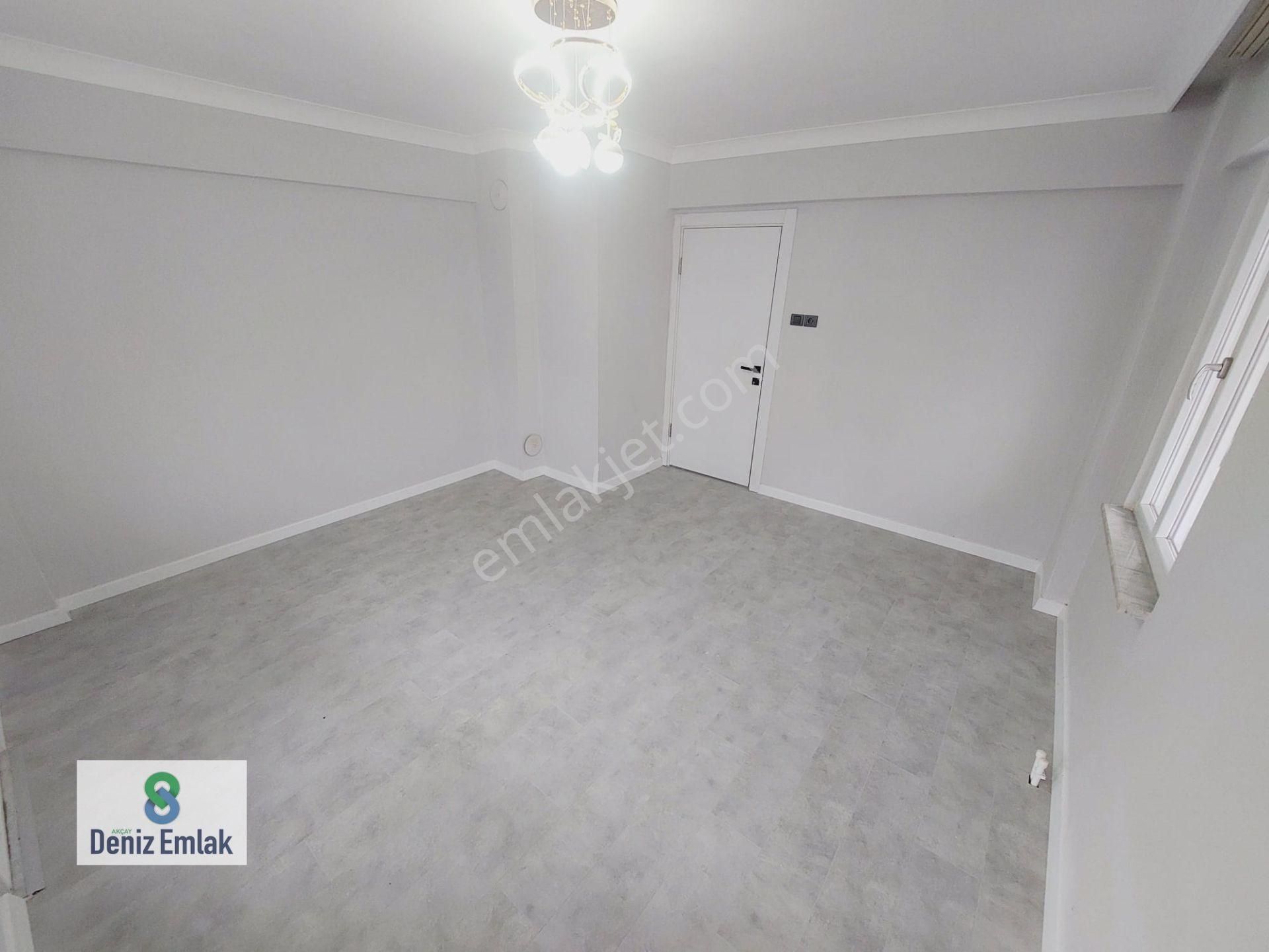 Denizden Akçay Sarıkızda Ön Cephe Arakat Satılık 2+1 Daire. - Görsel 18