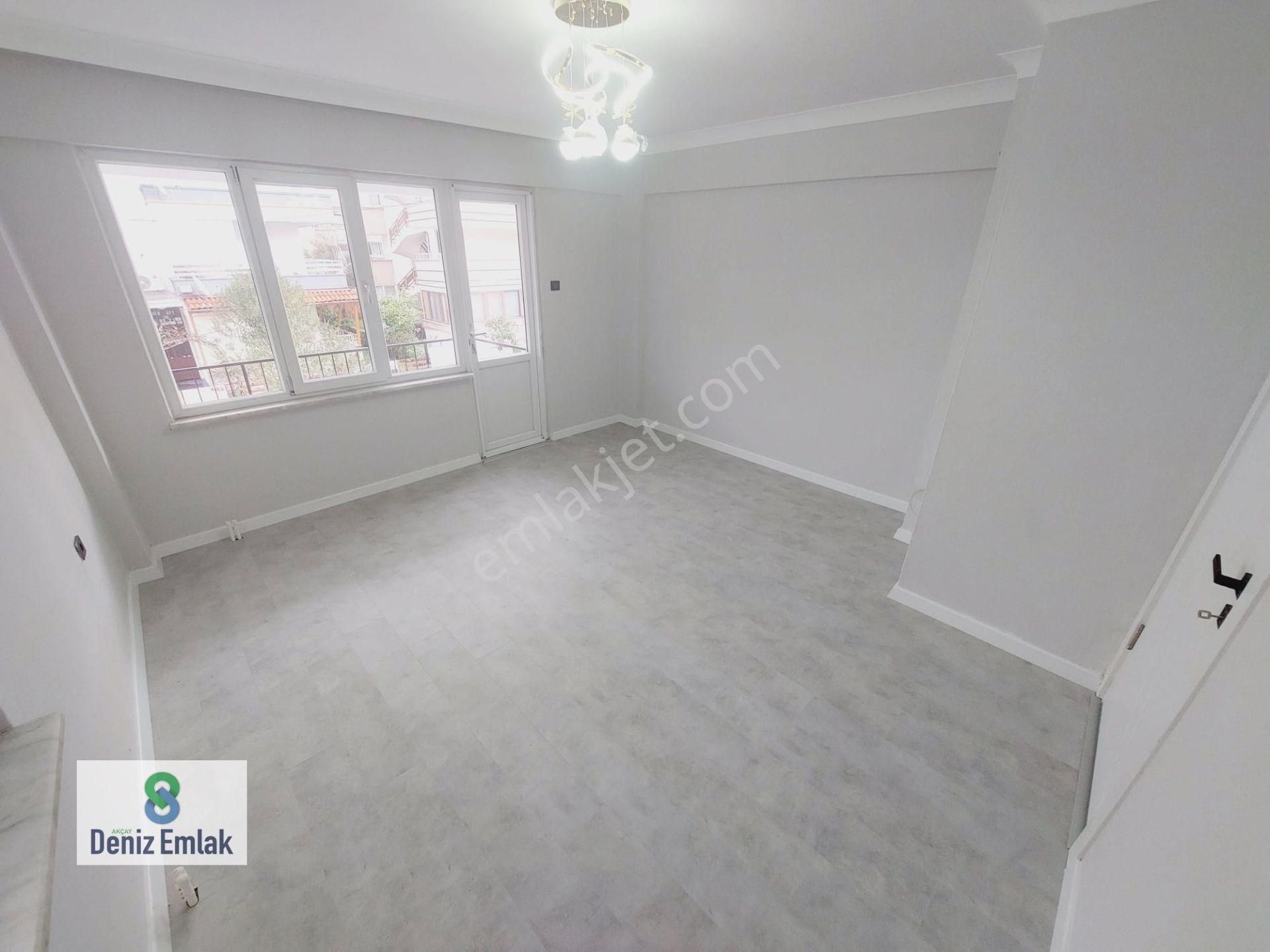 Denizden Akçay Sarıkızda Ön Cephe Arakat Satılık 2+1 Daire. - Görsel 17