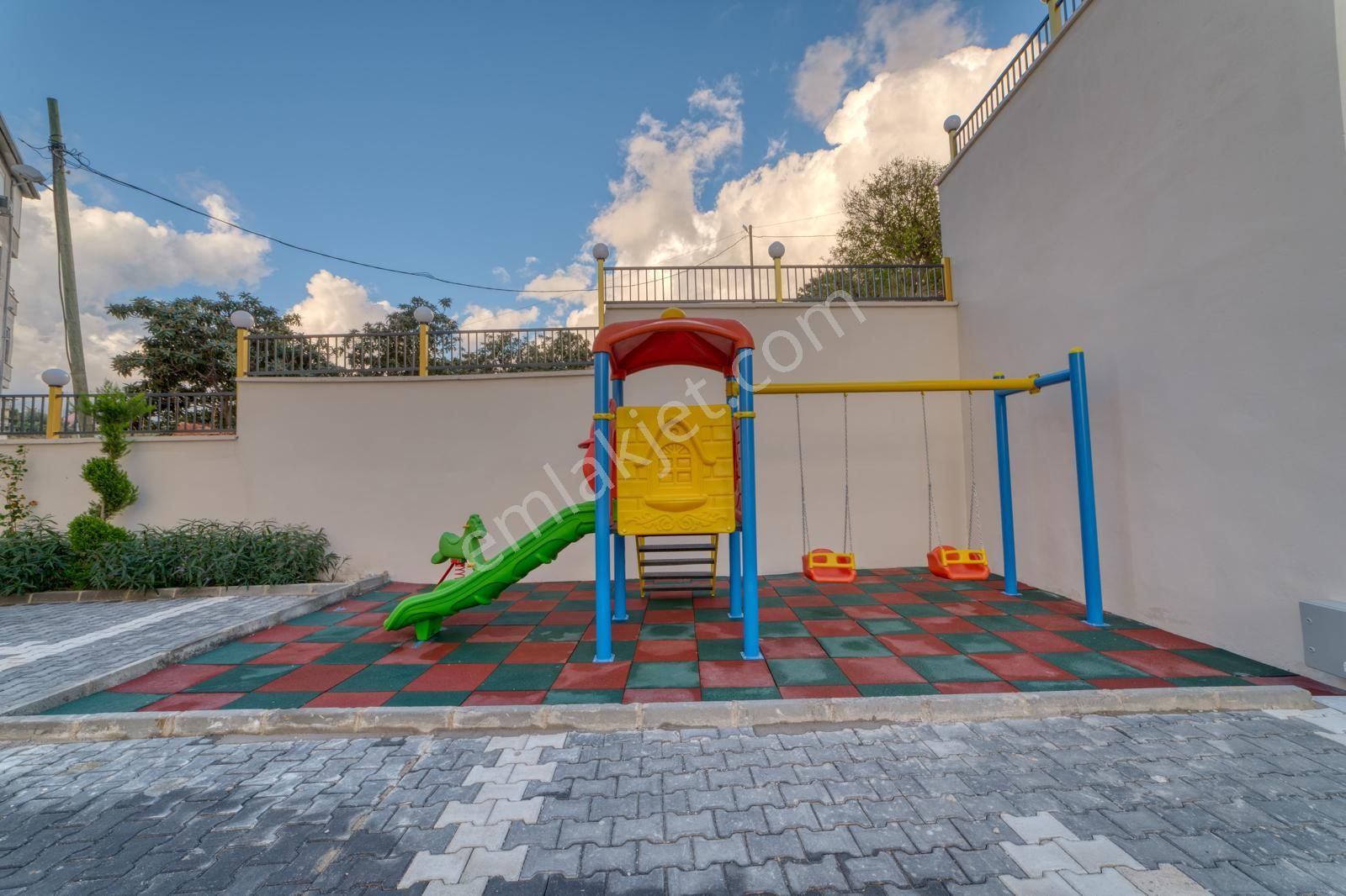 Kestel Mah Deniz Manzaralı Satılık 3+1 Dublex Daire - Görsel 12