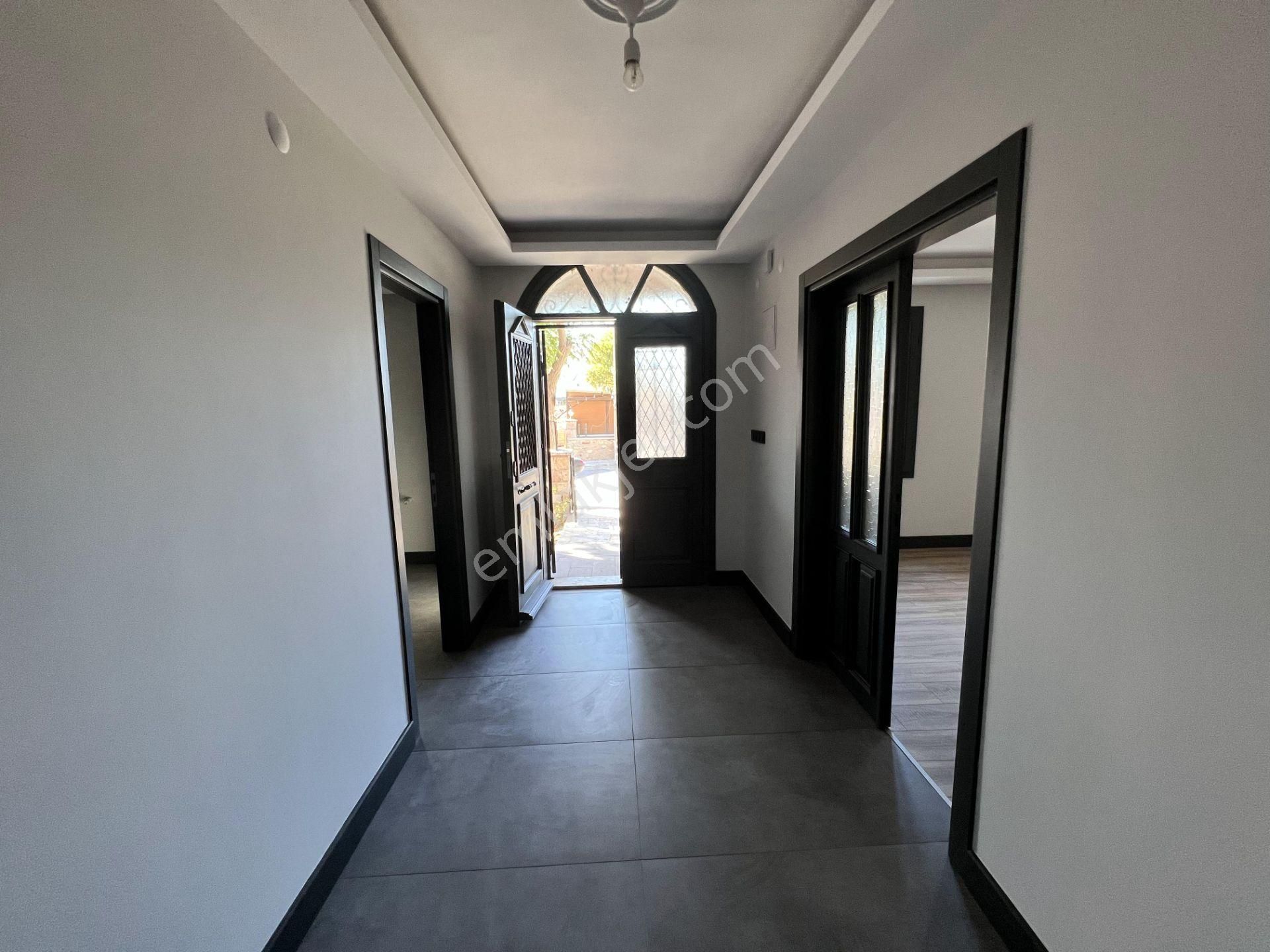 Balıkesir Ayvalık Cunda Da Satılık Mustakil Muhtesem Ev. - Görsel 5