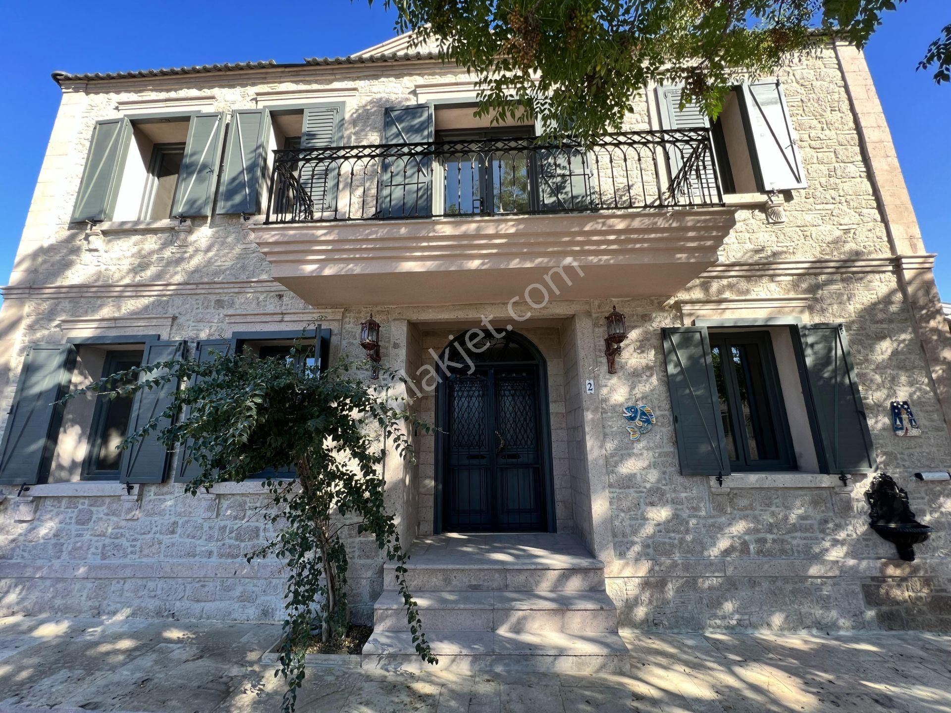 Balıkesir Ayvalık Cunda Da Satılık Mustakil Muhtesem Ev. - Görsel 11