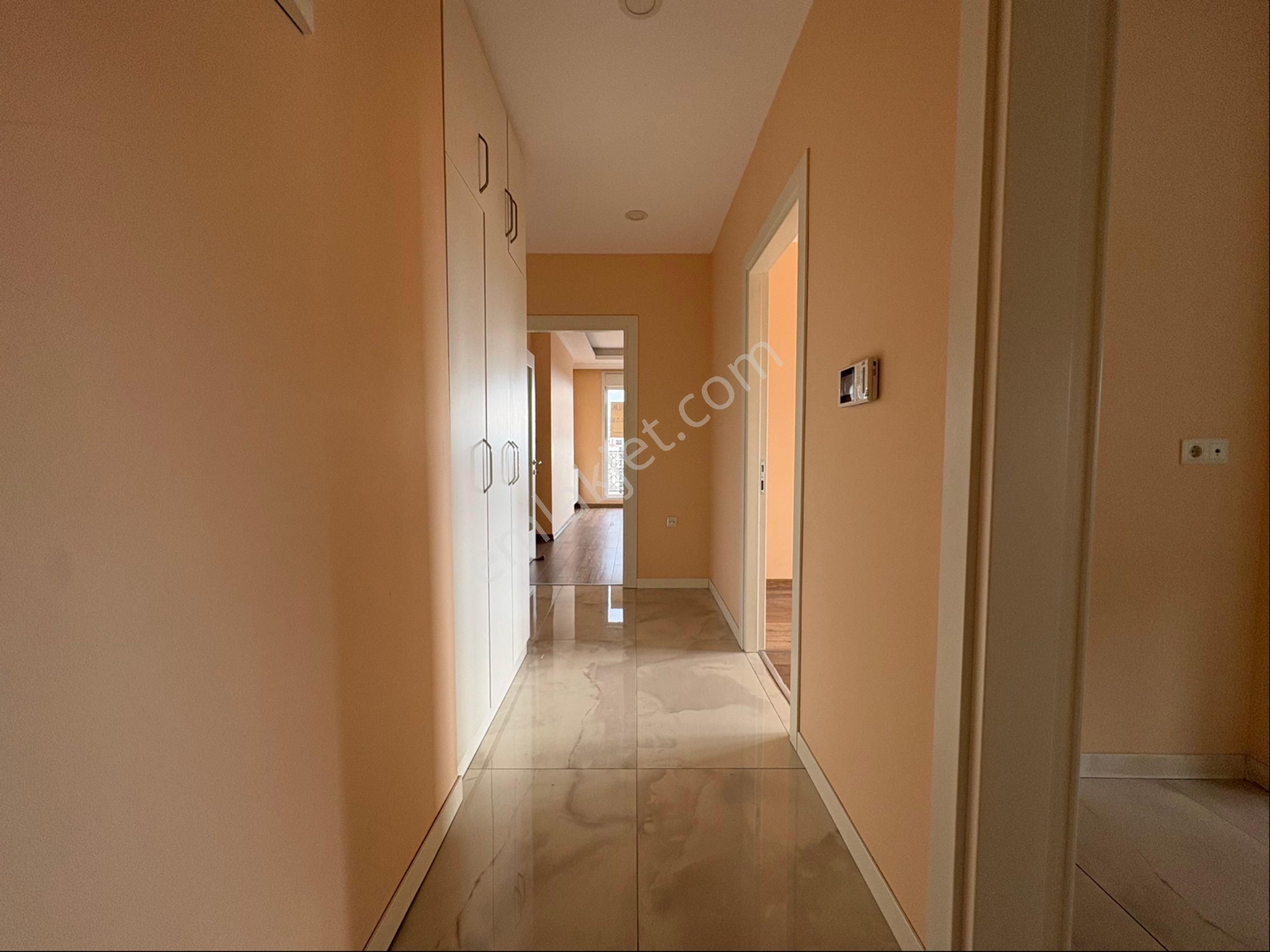 Oben'den Marmaray Sahil Metro Yakını Manzaralı 3+1 90m² Net - Görsel 30