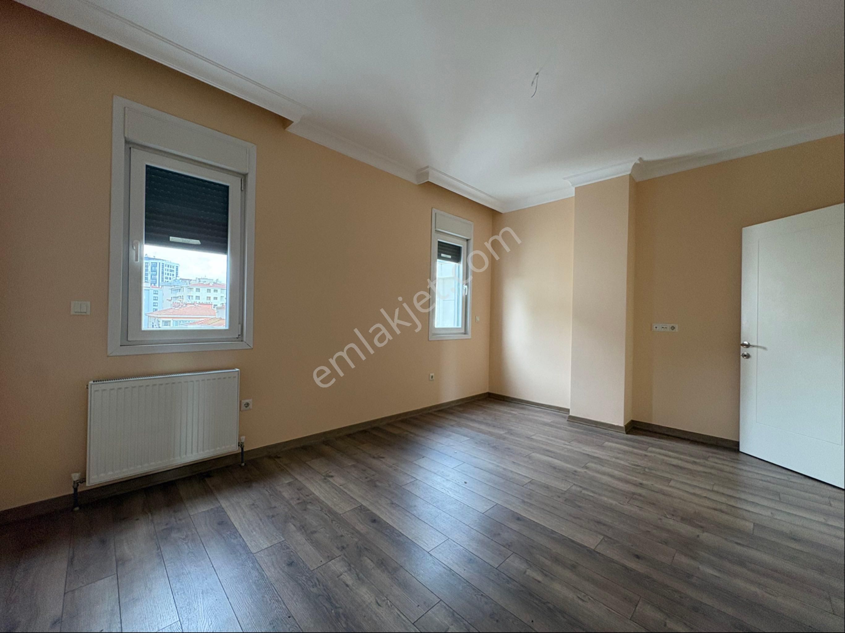 Oben'den Marmaray Sahil Metro Yakını Manzaralı 3+1 90m² Net - Görsel 23