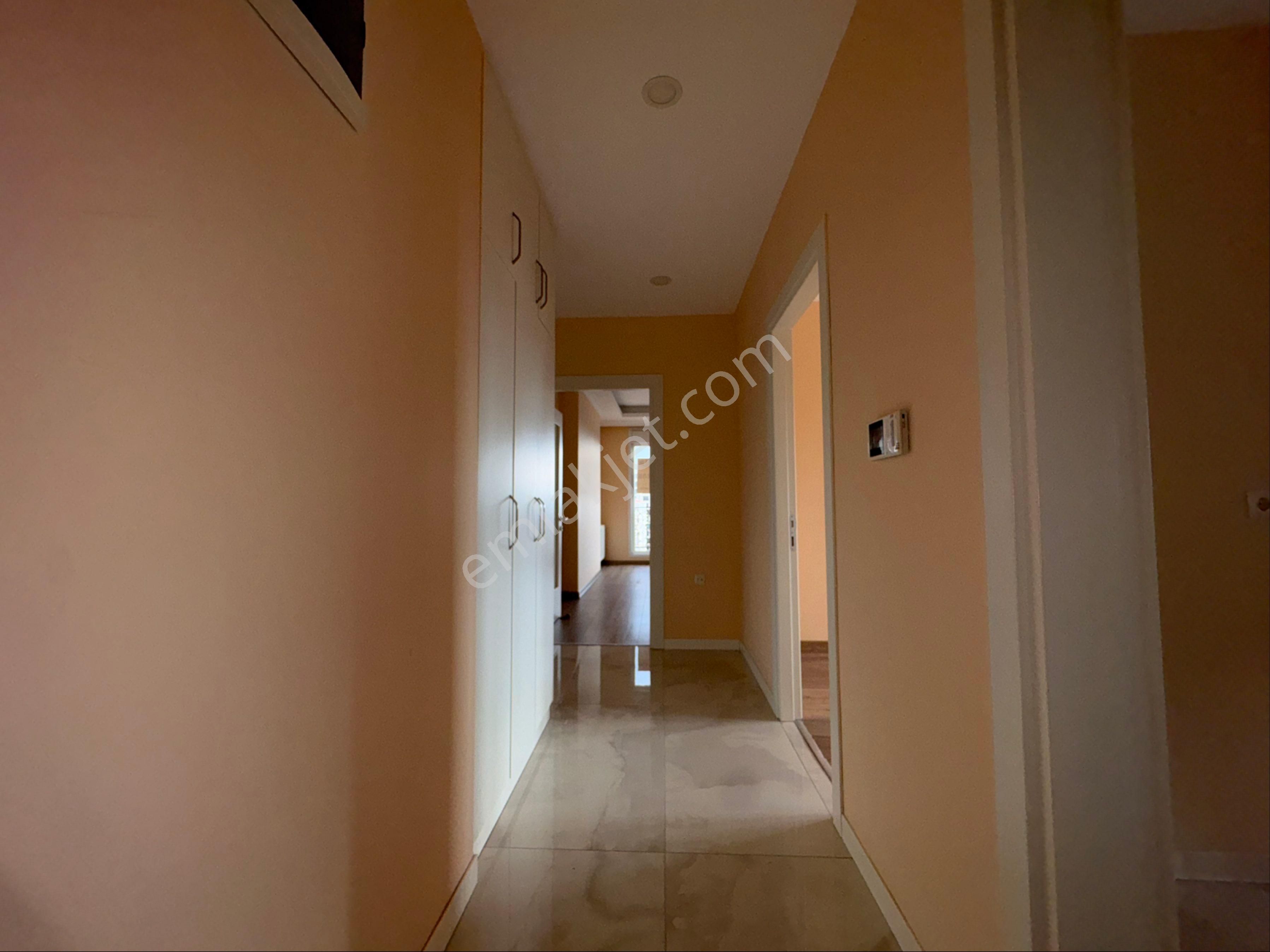 Oben'den Marmaray Sahil Metro Yakını Manzaralı 3+1 90m² Net - Görsel 29