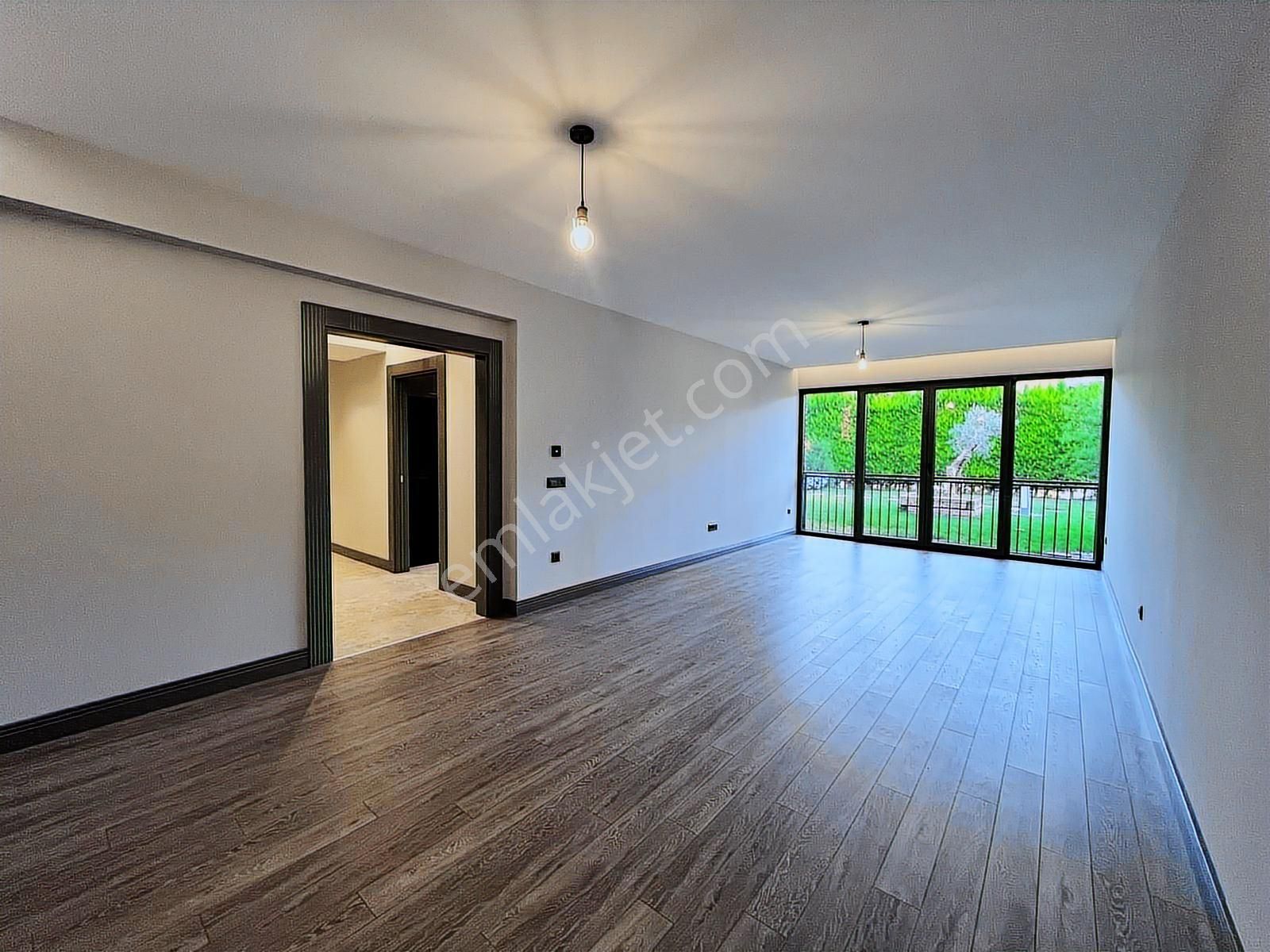 Balat'ta Satılık Sıfır 3+1 Lüks Daire - Görsel 18