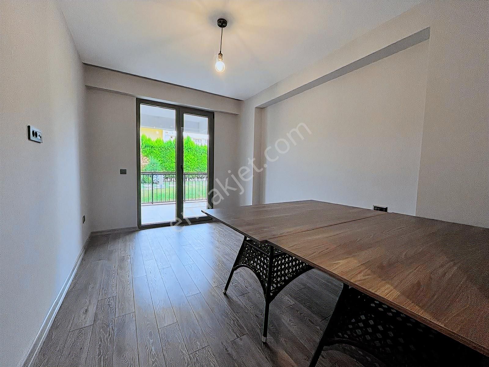 Balat'ta Satılık Sıfır 3+1 Lüks Daire - Görsel 10