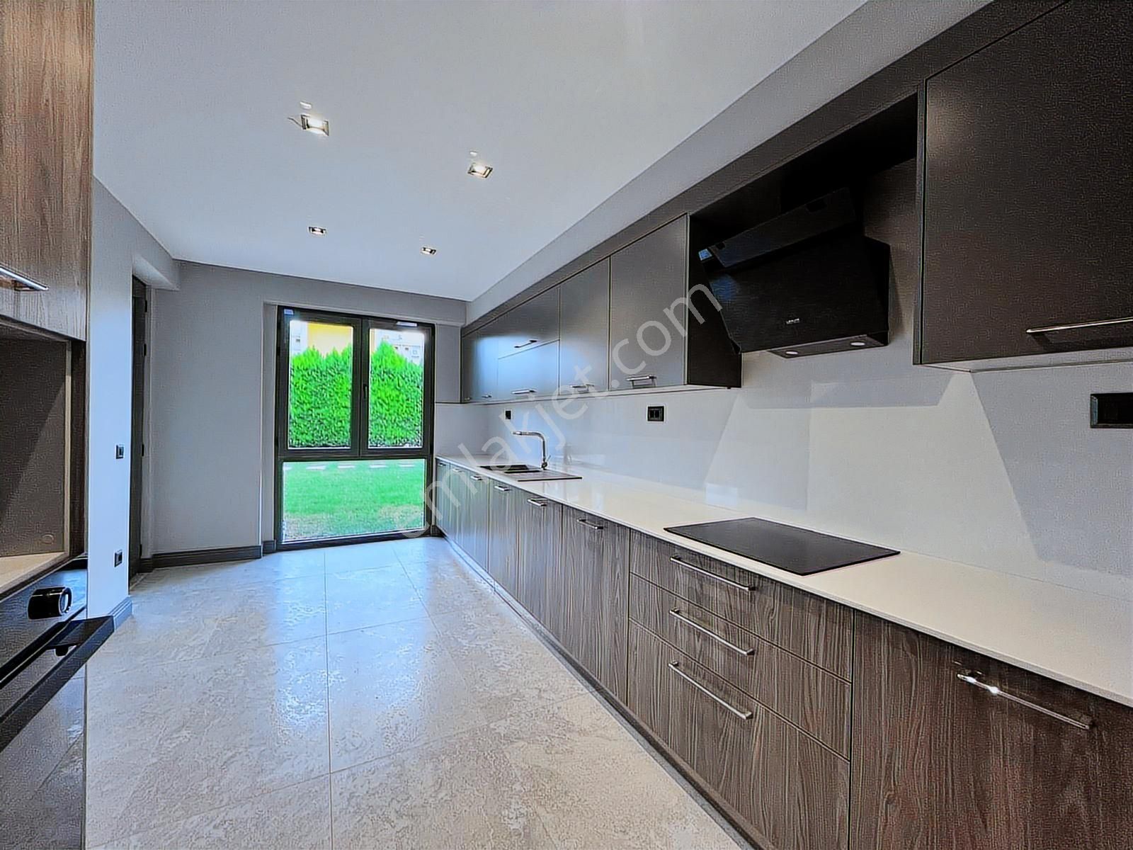 Balat'ta Satılık Sıfır 3+1 Lüks Daire - Görsel 16