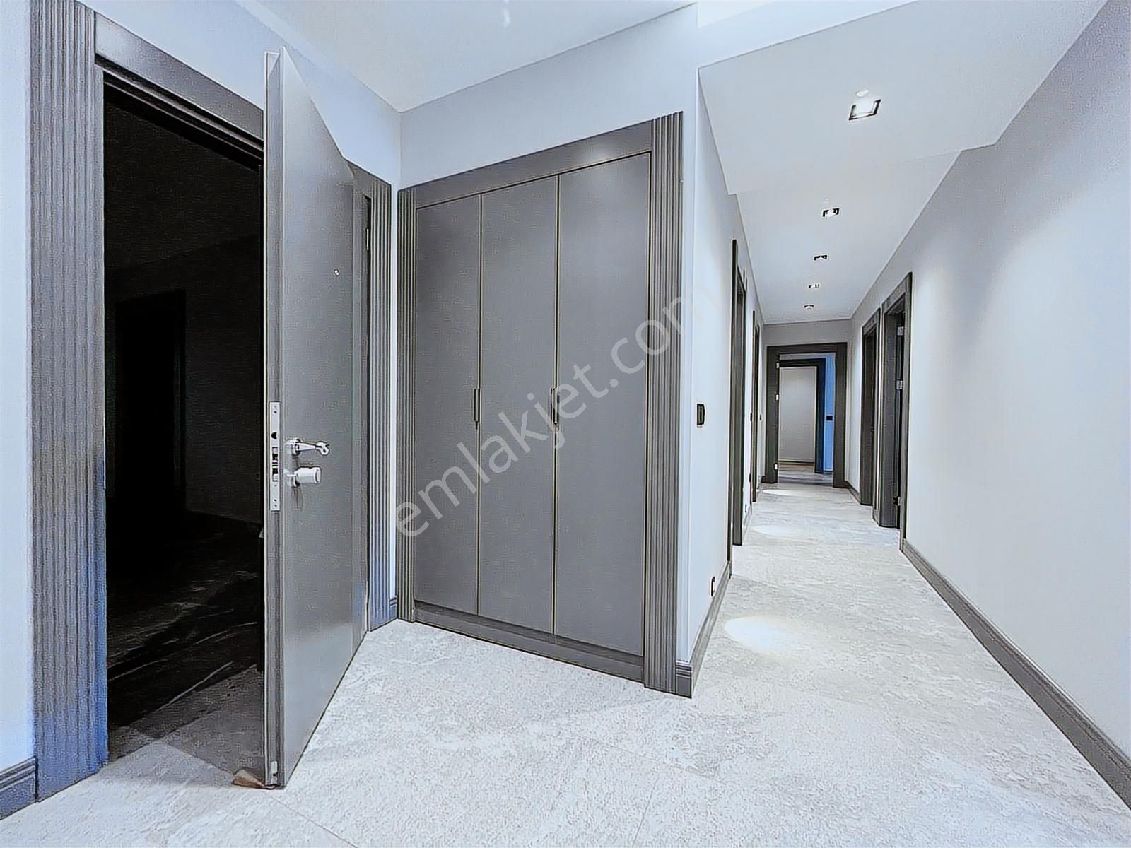 Balat'ta Satılık Sıfır 3+1 Lüks Daire - Görsel 21