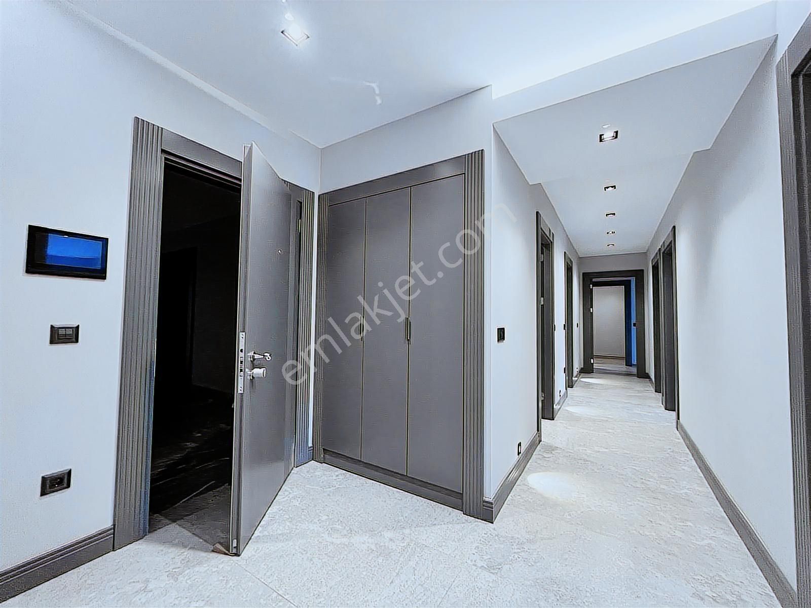 Balat'ta Satılık Sıfır 3+1 Lüks Daire - Görsel 20