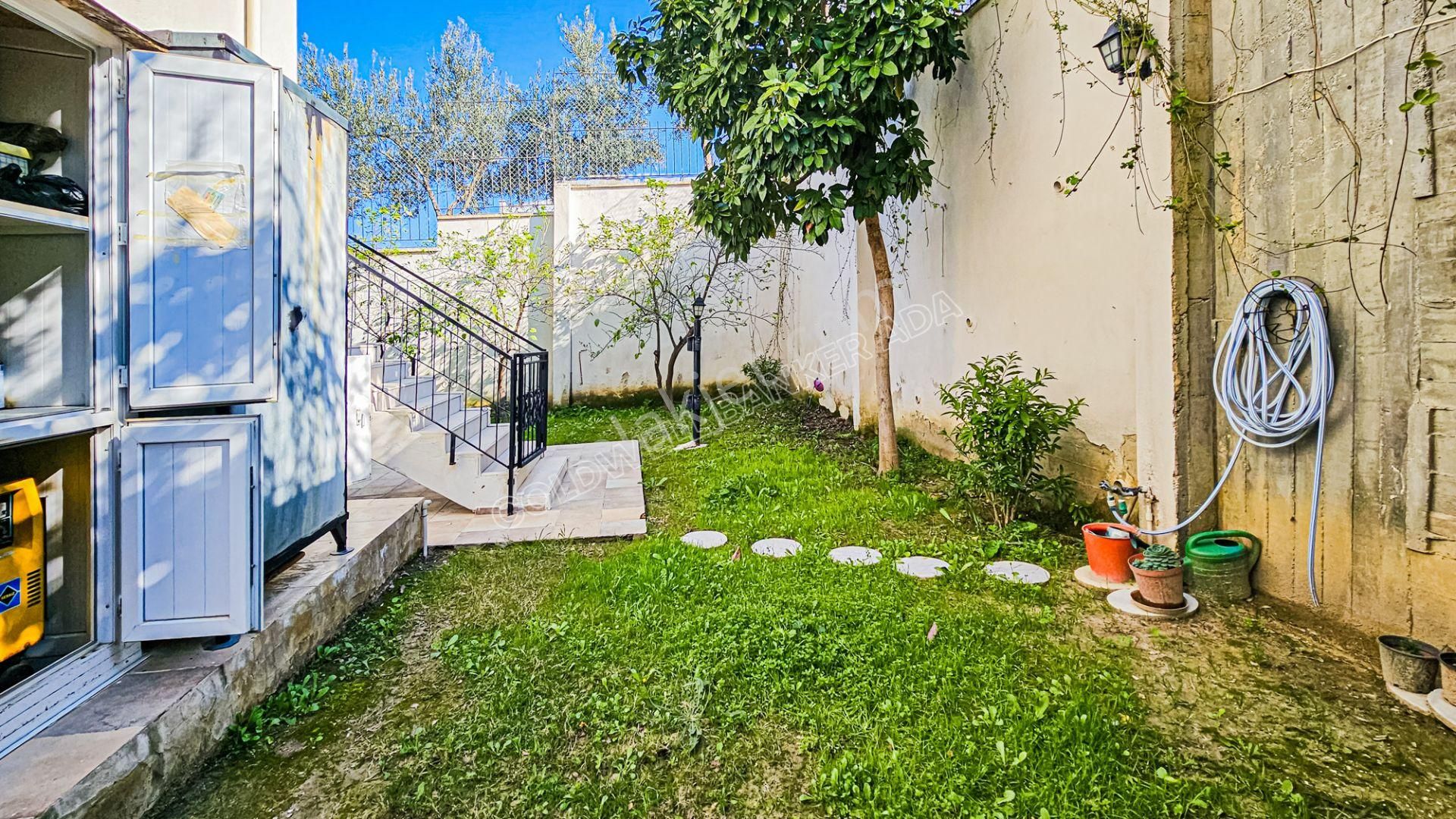 Kuşadasında Her Katından Deniz Manzaralı 7+2 Müstakil Villa - Görsel 41