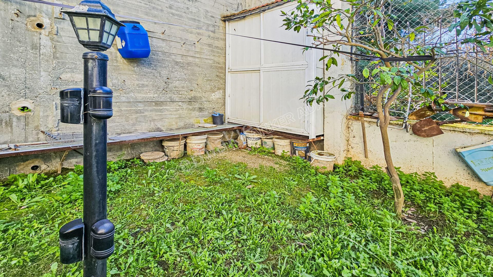 Kuşadasında Her Katından Deniz Manzaralı 7+2 Müstakil Villa - Görsel 39