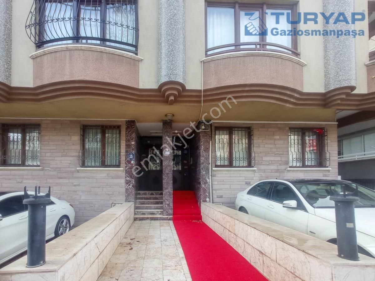 Subayevleri Üçyıldız Cd.125m2+50m2 Bahçe Evcil Hayvan Dostu 3+1 - Görsel 4