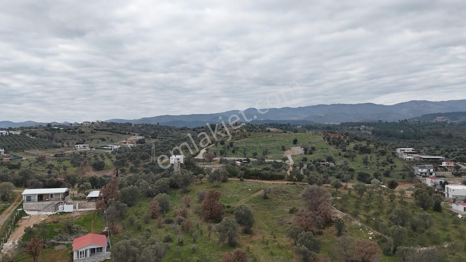 Realivadan İzmir Menderes'de Satılık Tarla - Görsel 8