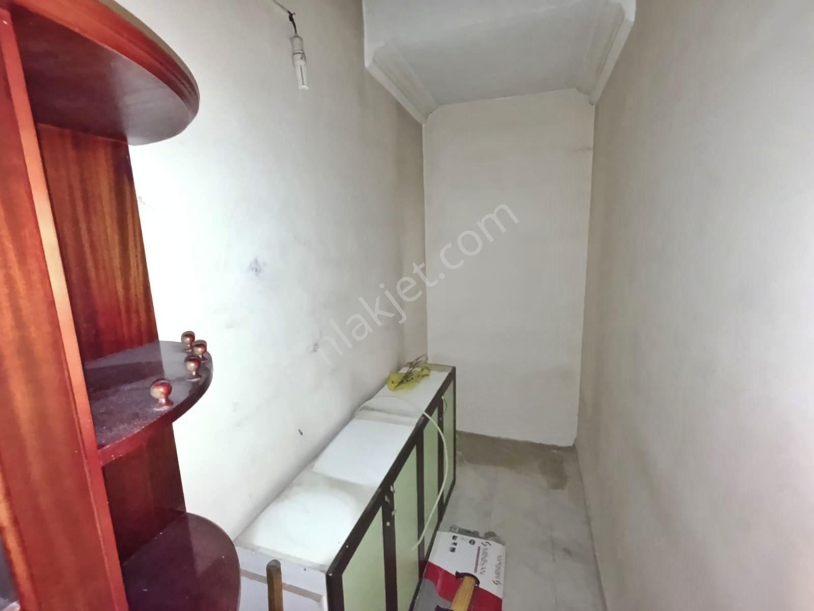 Çokk Acill! Caddeye 2 Bina Önü Komple Açık Kilerli Uygun Fiyatlı - Görsel 8