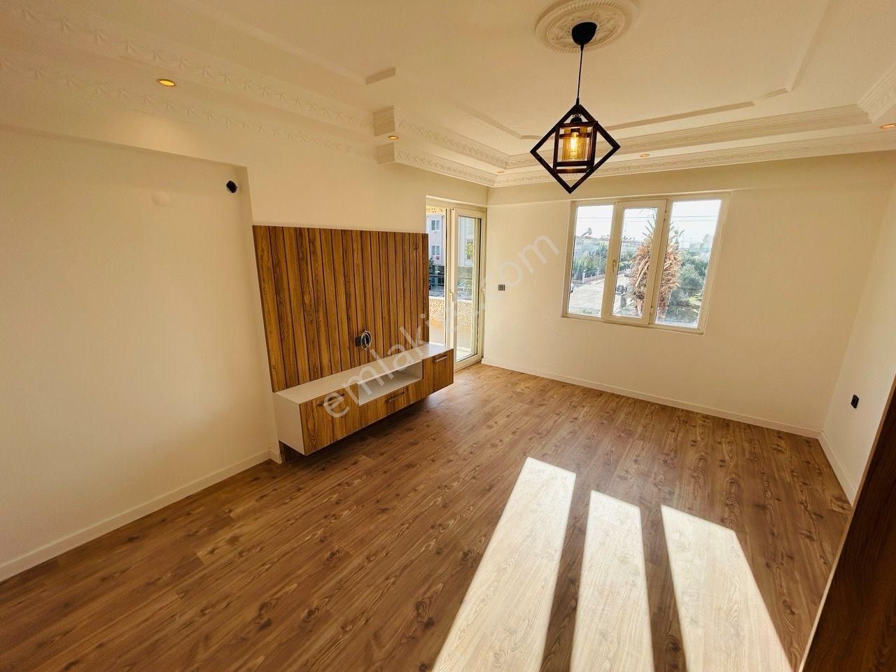 Didim Efeler Limanyolu Cepheli Geniş Balkonlu Daire - Görsel 18