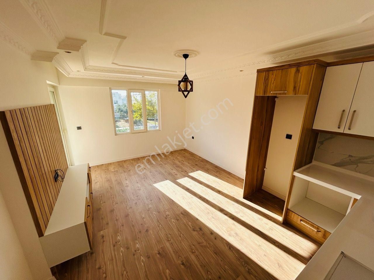 Didim Efeler Limanyolu Cepheli Geniş Balkonlu Daire - Görsel 10