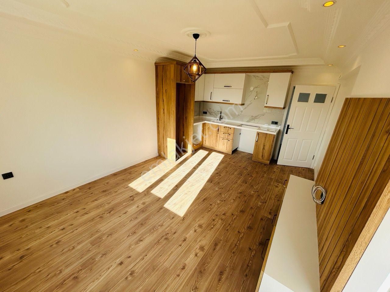 Didim Efeler Limanyolu Cepheli Geniş Balkonlu Daire - Görsel 16