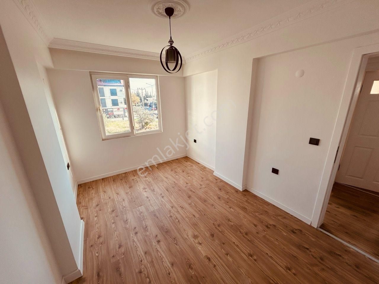 Didim Efeler Limanyolu Cepheli Geniş Balkonlu Daire - Görsel 5