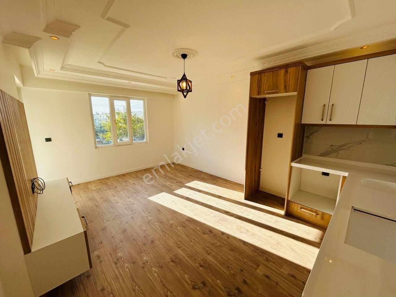 Didim Efeler Limanyolu Cepheli Geniş Balkonlu Daire - Görsel 17