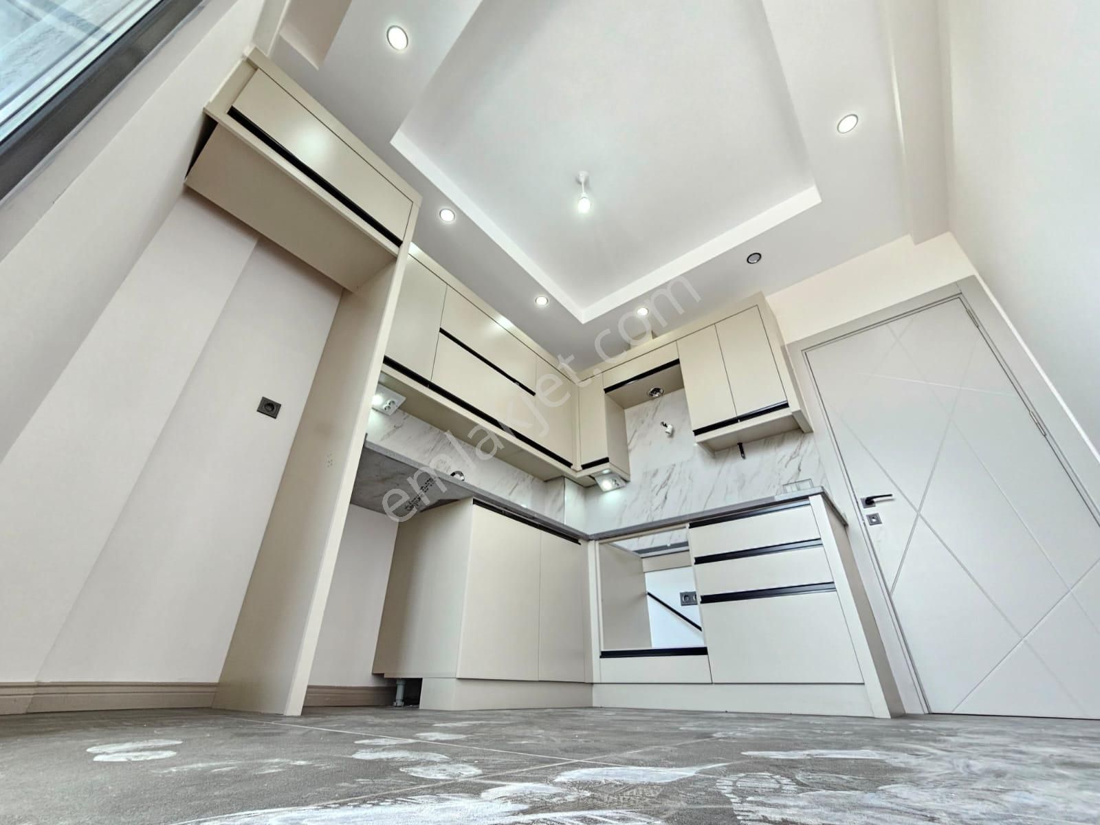 Denizli İlbade Mahallesinde Harika Konumda 2+1 Kaçırılmayacak Fiyata Satılık Fırsat Daire