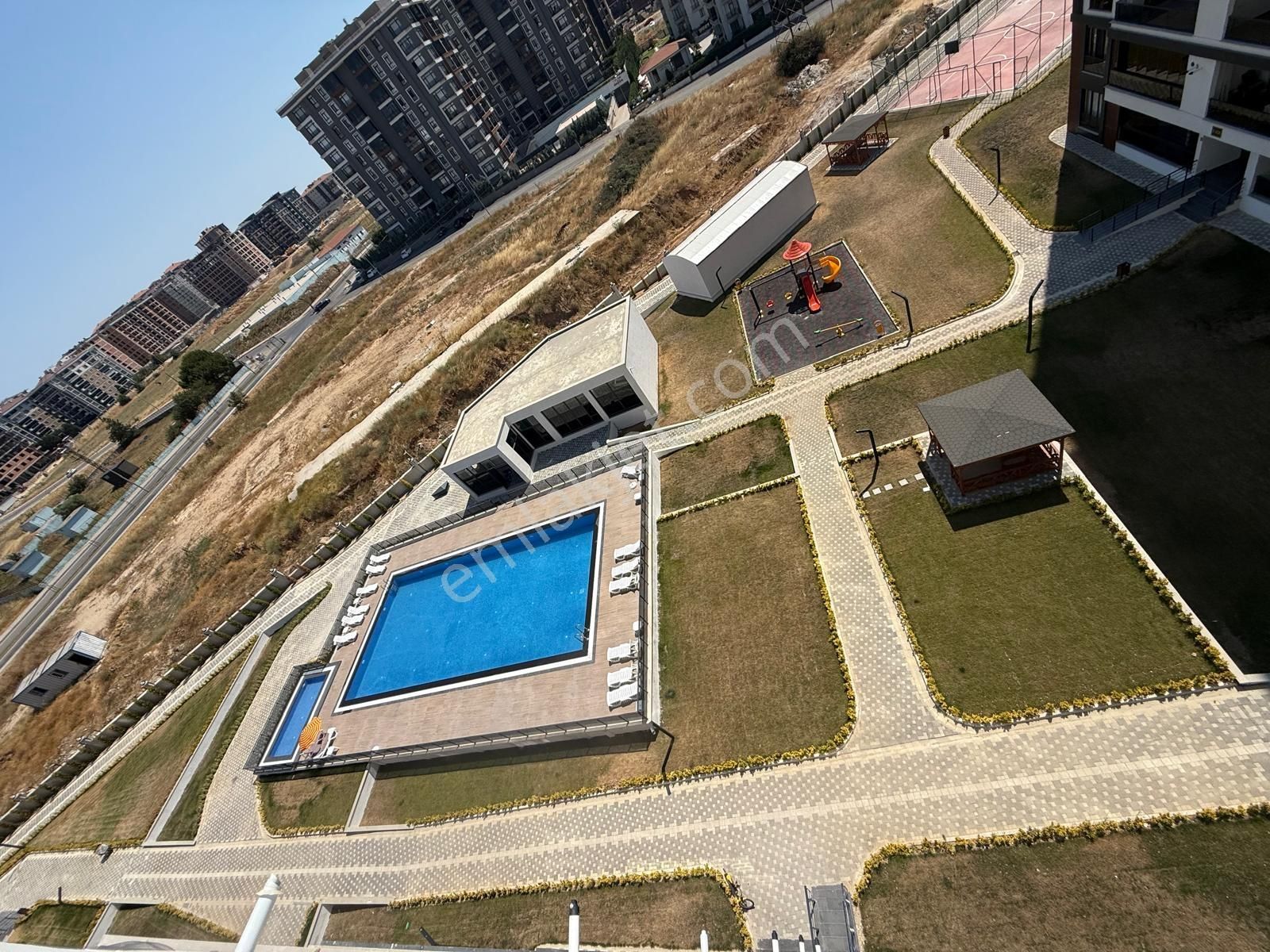 Turyaptan İzsiz Towers Da 8.kat Havuz Cephe 3+1 Satılık Daire - Görsel 12