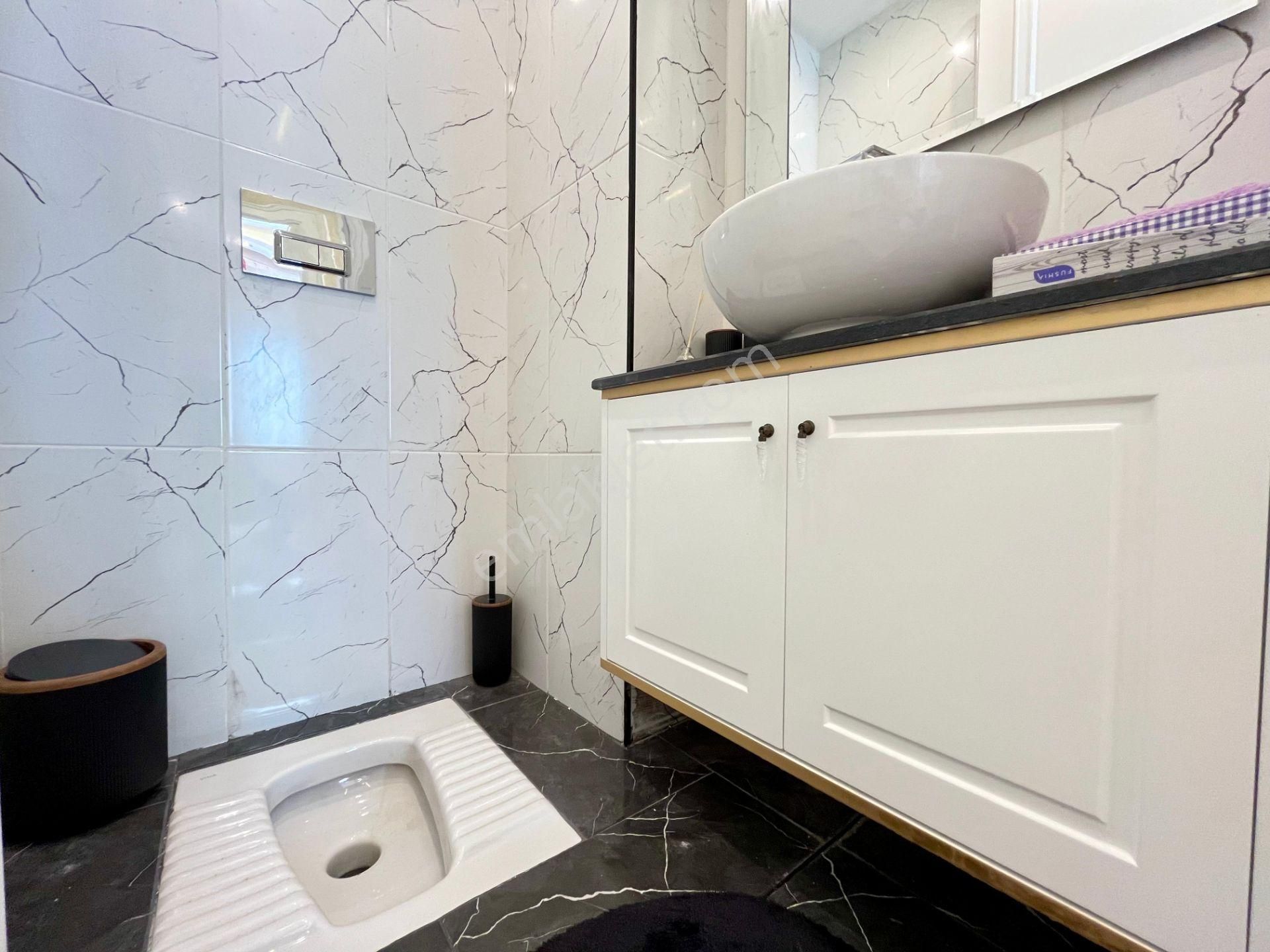 Havuzlu Site İçinde Bulunan Harika Lokasyonda 3+1 Kiralık Daire - Görsel 4