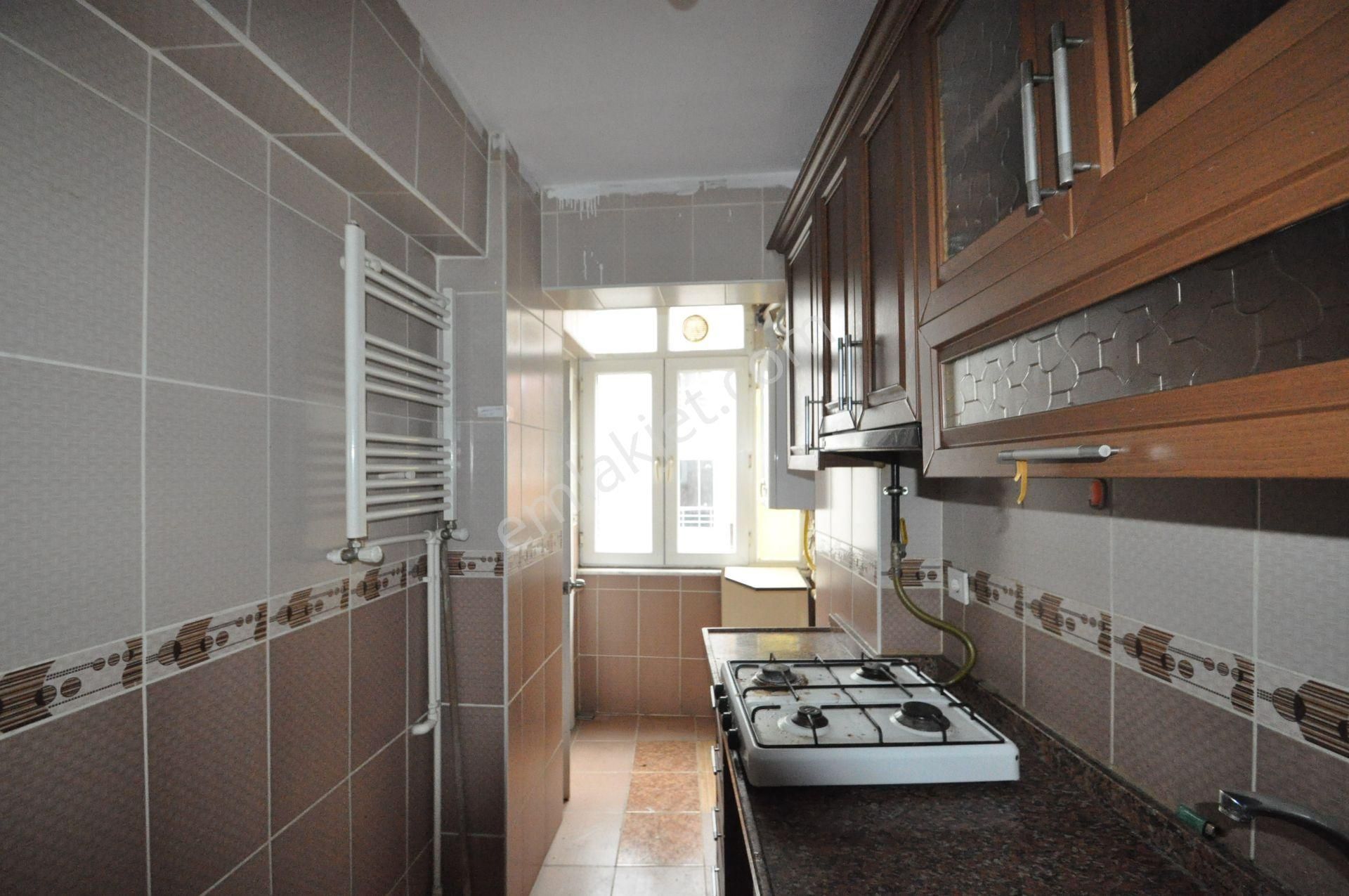 Gaziosmanpaşa Bağlarbaşı Kaçmazdan Kiralık 60m2 Arakat 12 Yıl 1+1 Daire - Görsel 8