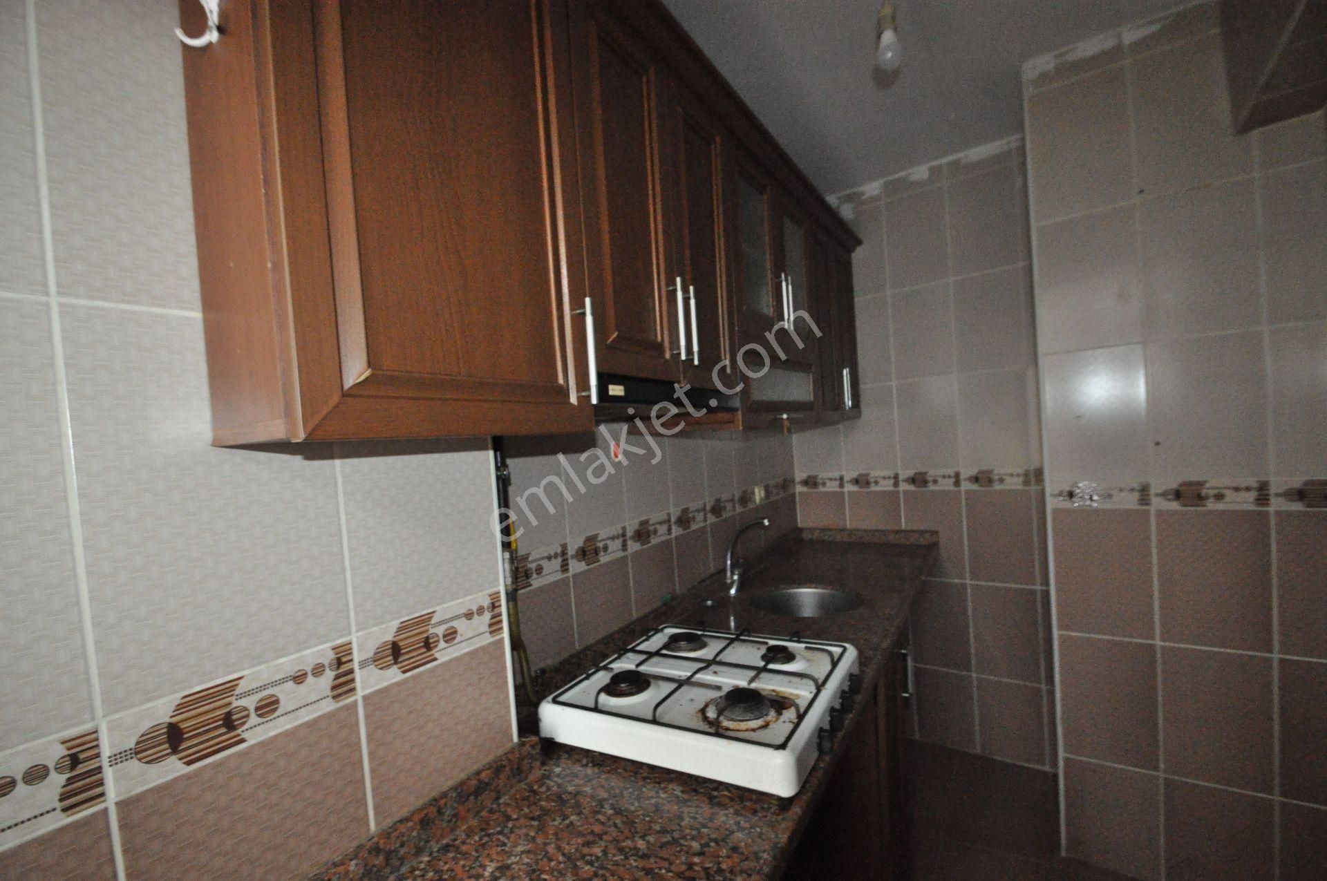 Gaziosmanpaşa Bağlarbaşı Kaçmazdan Kiralık 60m2 Arakat 12 Yıl 1+1 Daire - Görsel 6