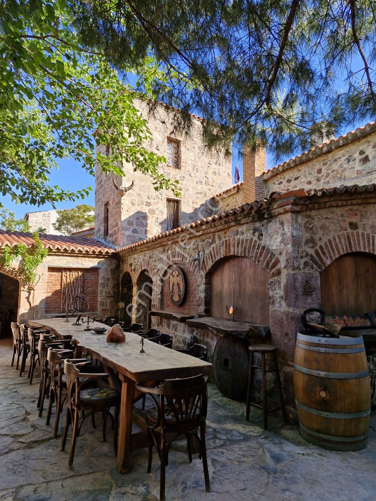 Ayvalık Kucukkoy De Satılık Sanat Galerisi.kafe.konut. - Görsel 9