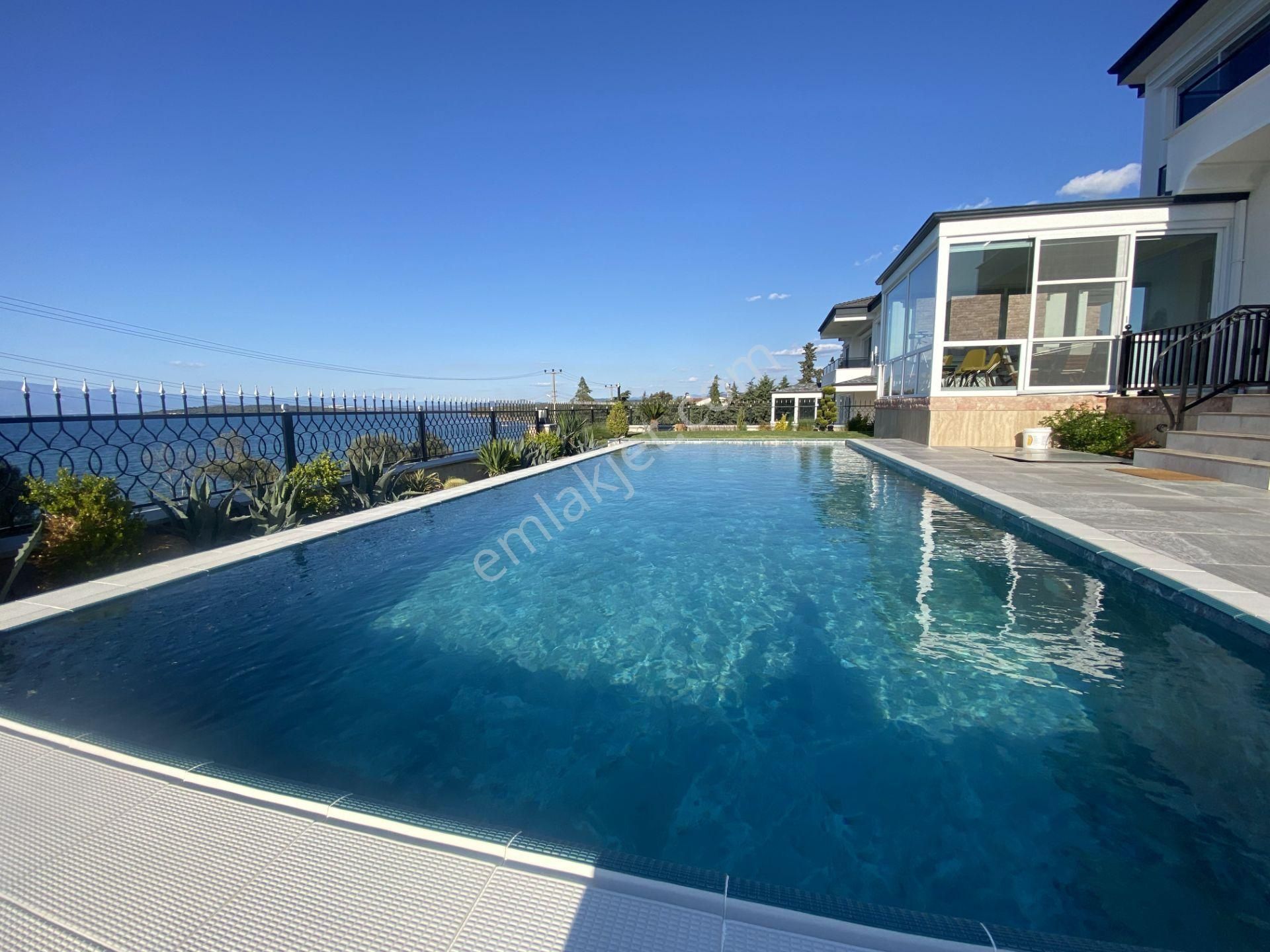 Balıkesir Ayvalık Ta Satılık Villa.denize Sıfır - Görsel 4