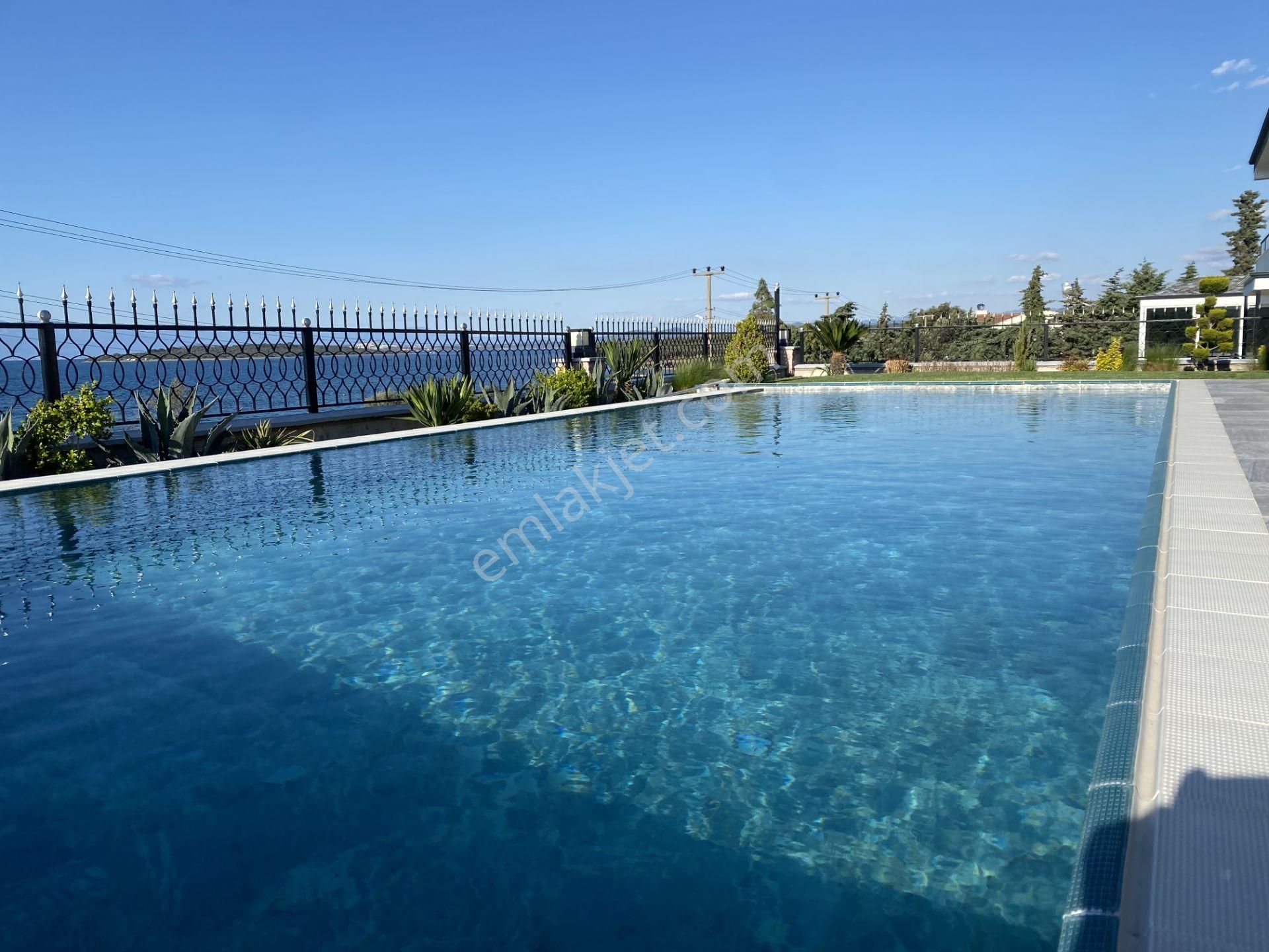 Balıkesir Ayvalık Ta Satılık Villa.denize Sıfır - Görsel 29