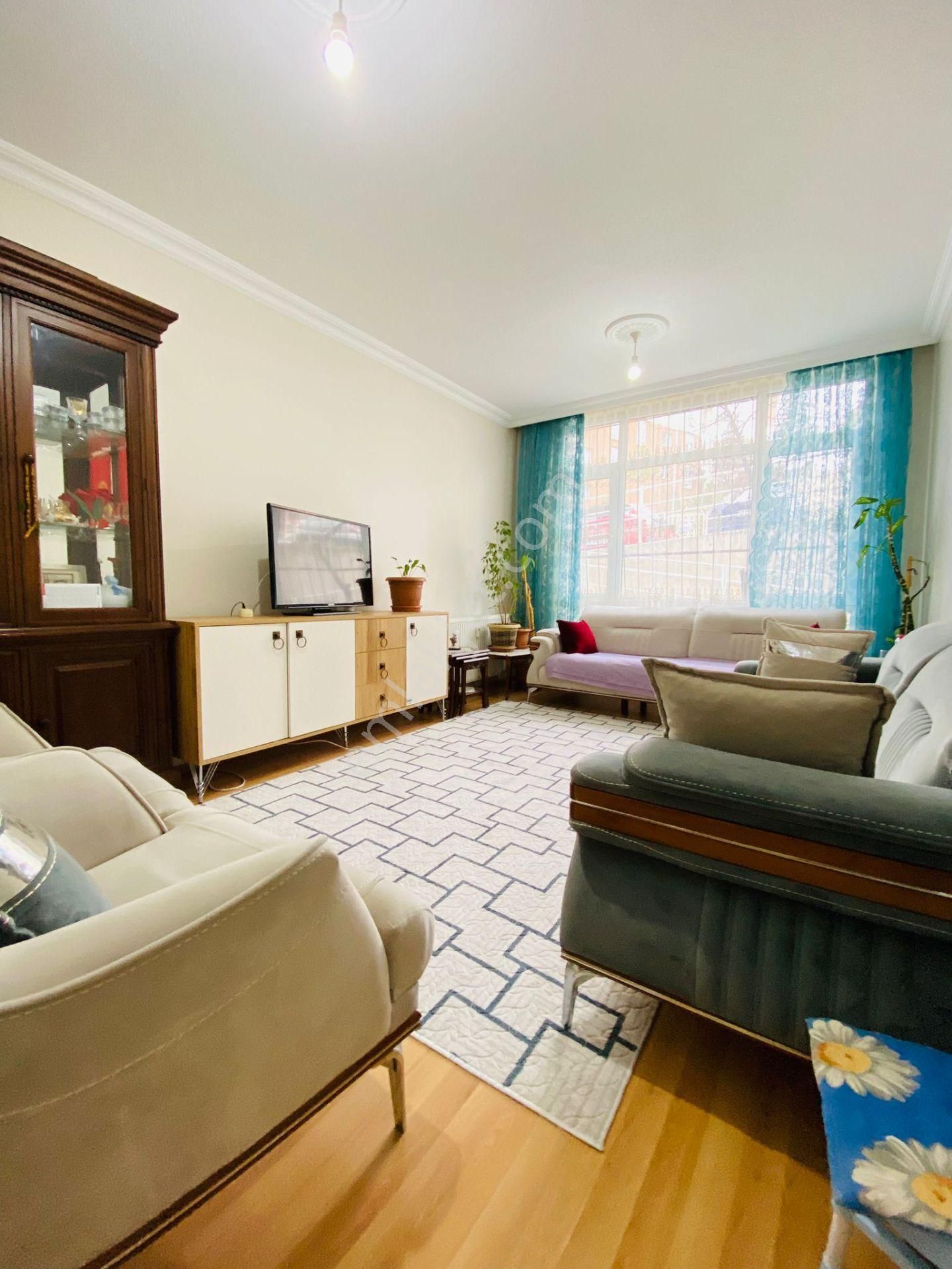 Harman'da Site İçerisinde Giriş Katta Yapılı 2+1 Satılık Daire !!!