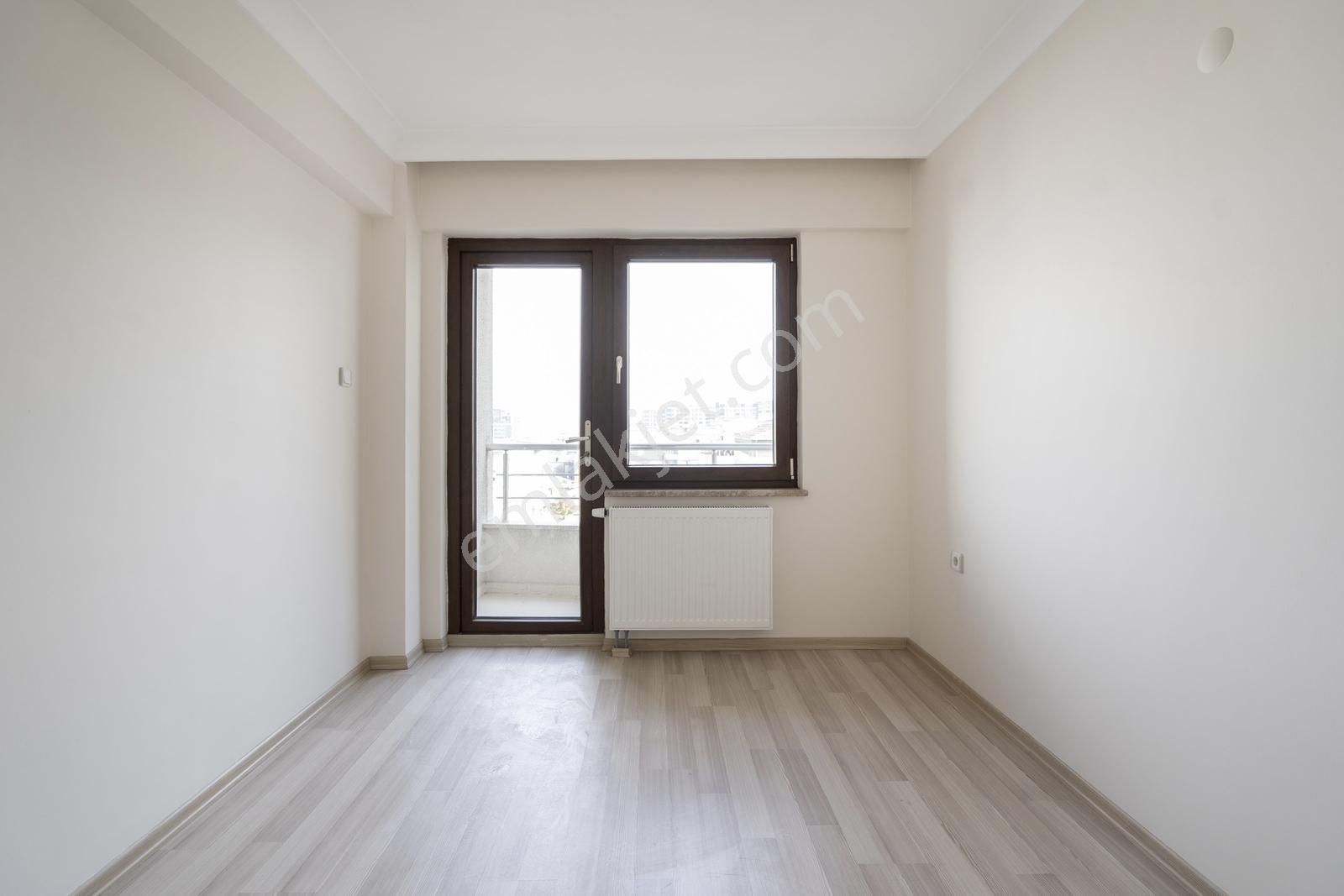 Esenevler Meşe Uludağ Sitesi Kiralık 3+1 174 M2 Kiralık Arakat - Görsel 9