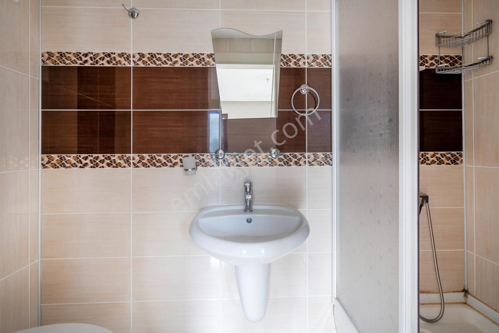 Esenevler Meşe Uludağ Sitesi Kiralık 3+1 174 M2 Kiralık Arakat - Görsel 30