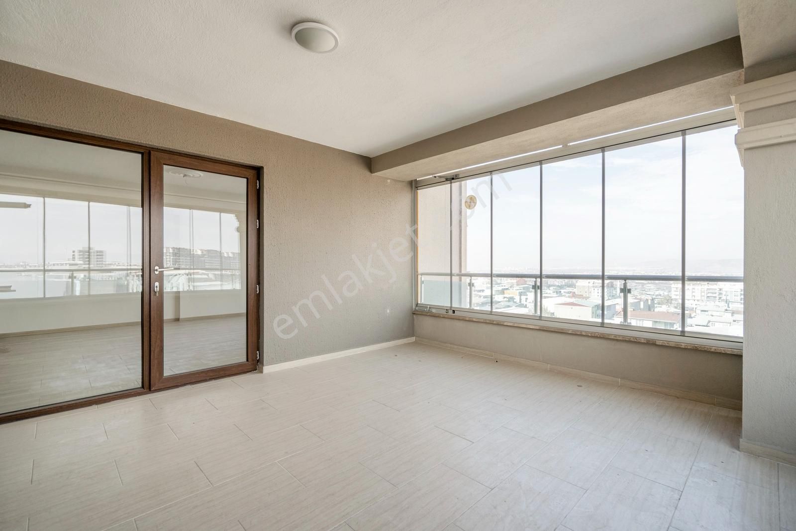 Esenevler Meşe Uludağ Sitesi Kiralık 3+1 174 M2 Kiralık Arakat - Görsel 21