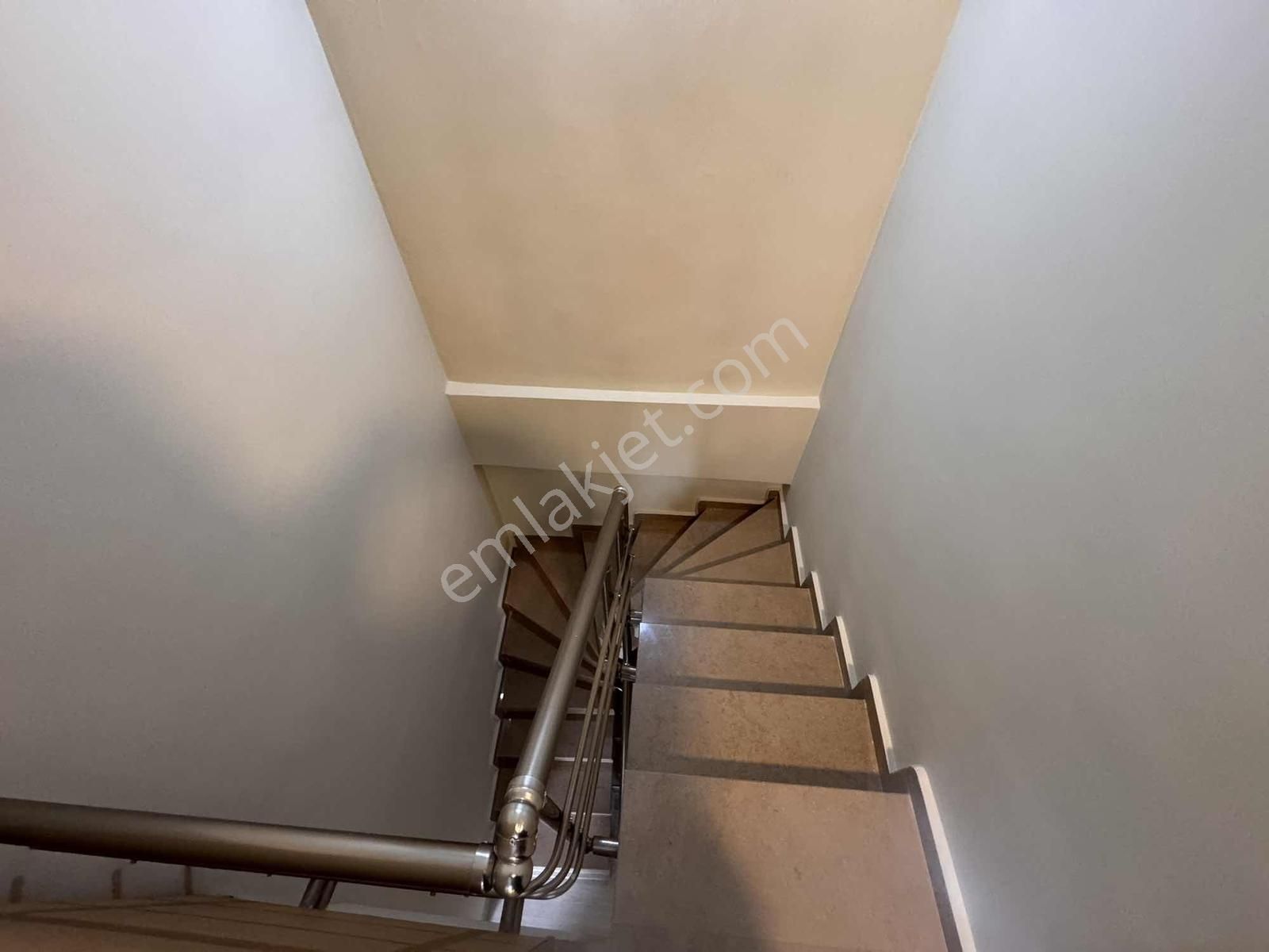 Osmangazi Metro İstasyonu Yanı 3+1 Satılık Dubleks - Görsel 8