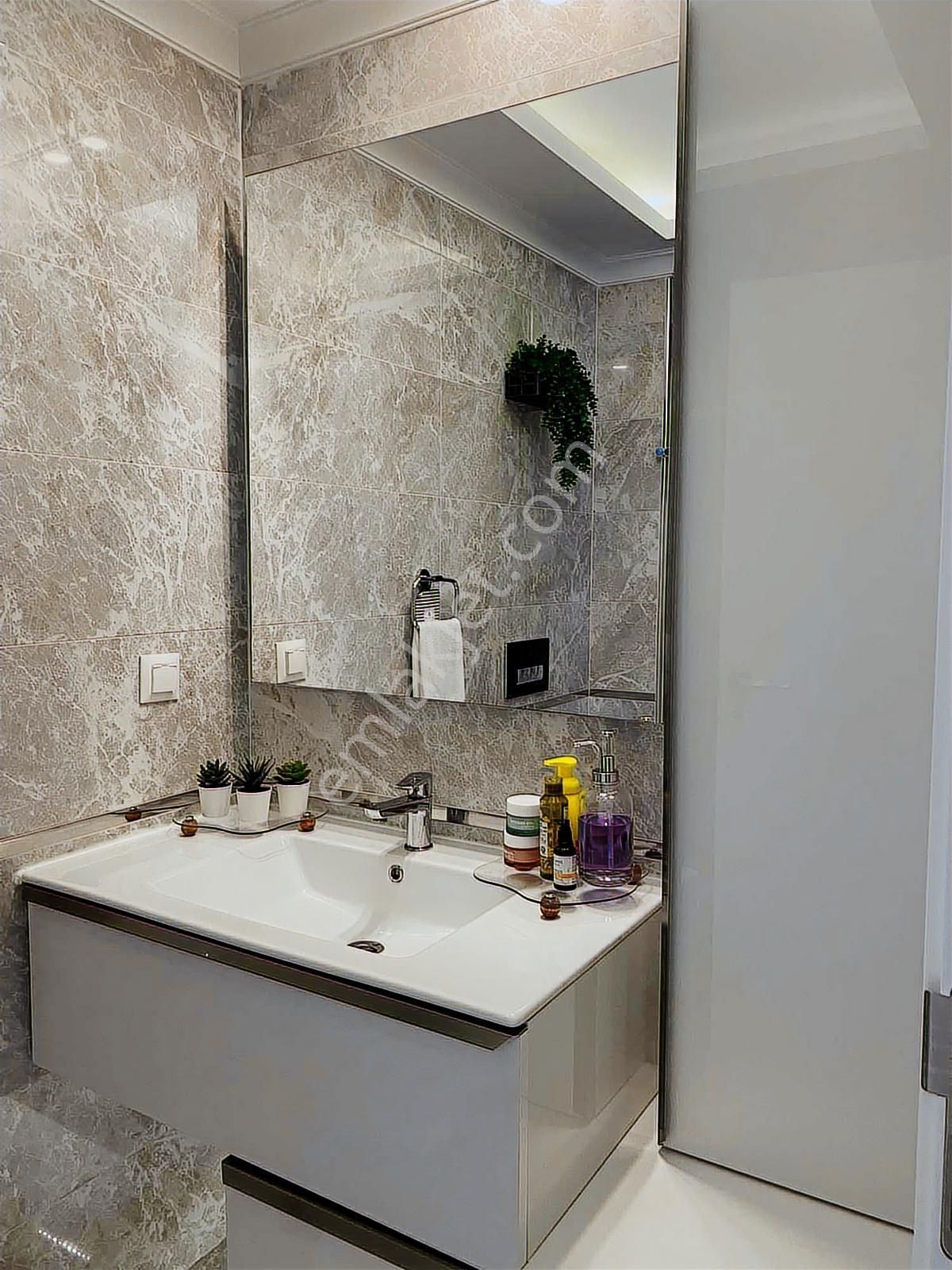 Nurkent Özlüce Sitesinde 3+1 Bahçe Katı Satılık Lüks Daire - Görsel 17