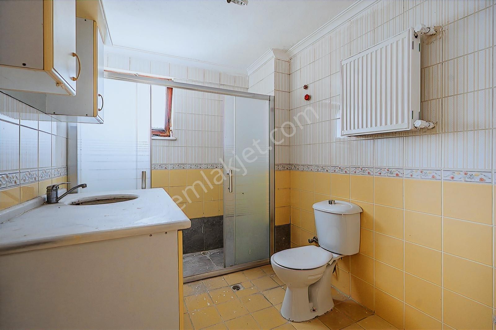 Çekirge'de Satılık 3+1 140 M2 Net,otoparklı,asansörlü Daire - Görsel 24