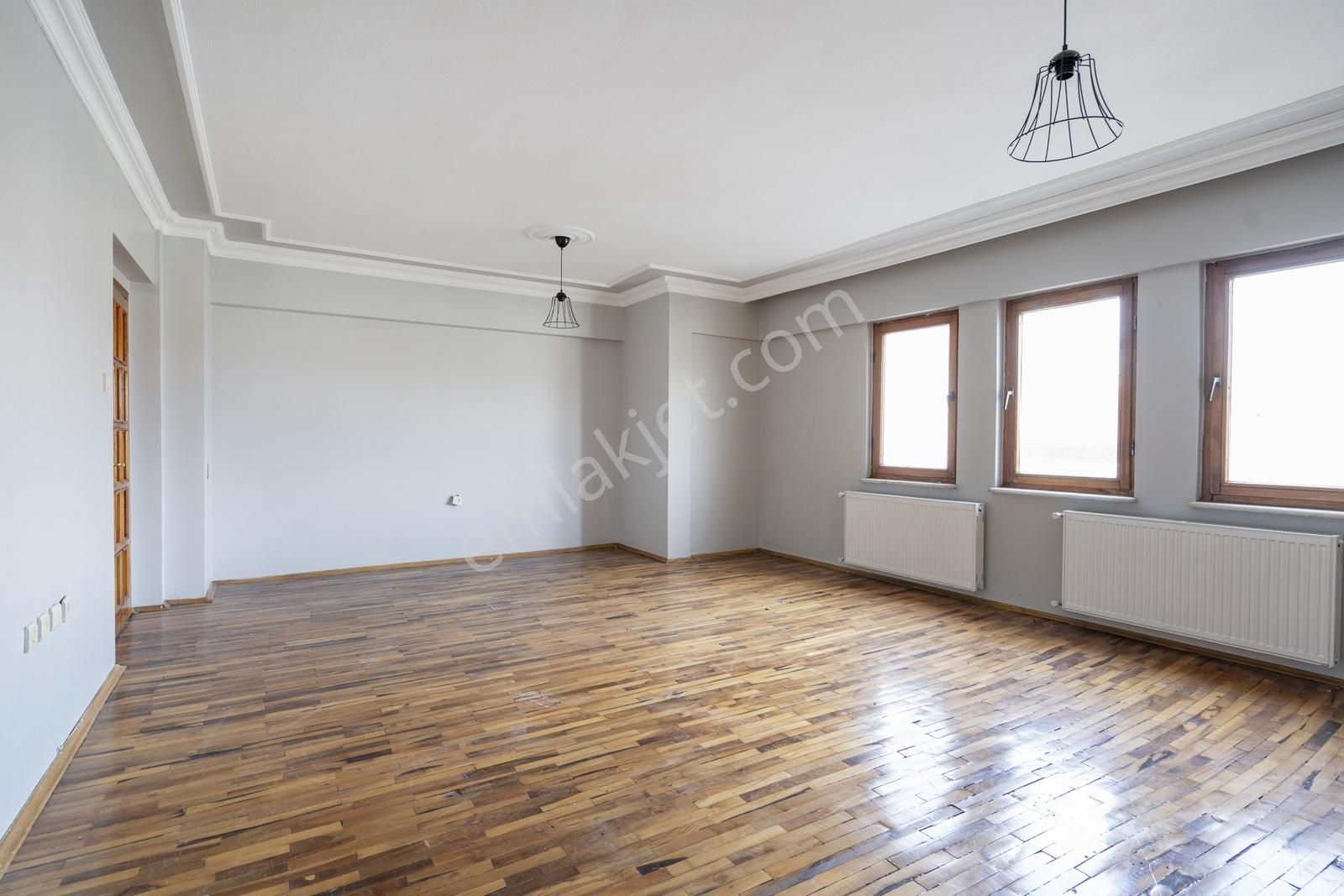 Çekirge'de Satılık 3+1 140 M2 Net,otoparklı,asansörlü Daire - Görsel 35