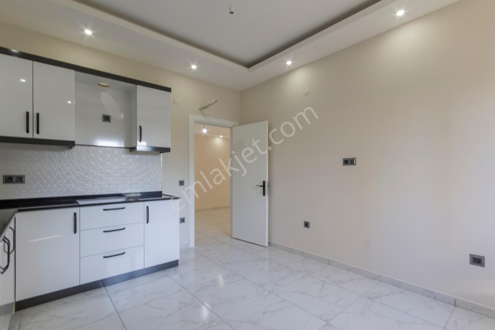 Oba Mah 6+1 Odalı Satılık Havuz Fıtnes Sauna Aktiviteli Daire - Görsel 7