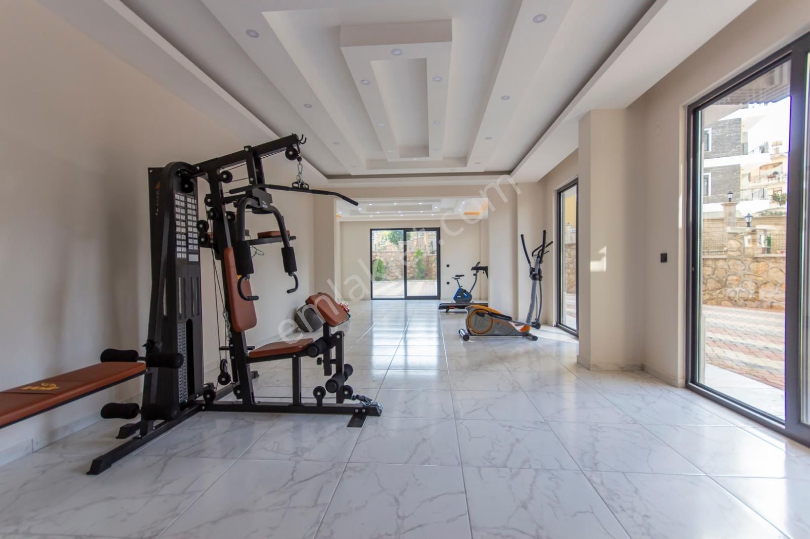 Oba Mah 6+1 Odalı Satılık Havuz Fıtnes Sauna Aktiviteli Daire - Görsel 35