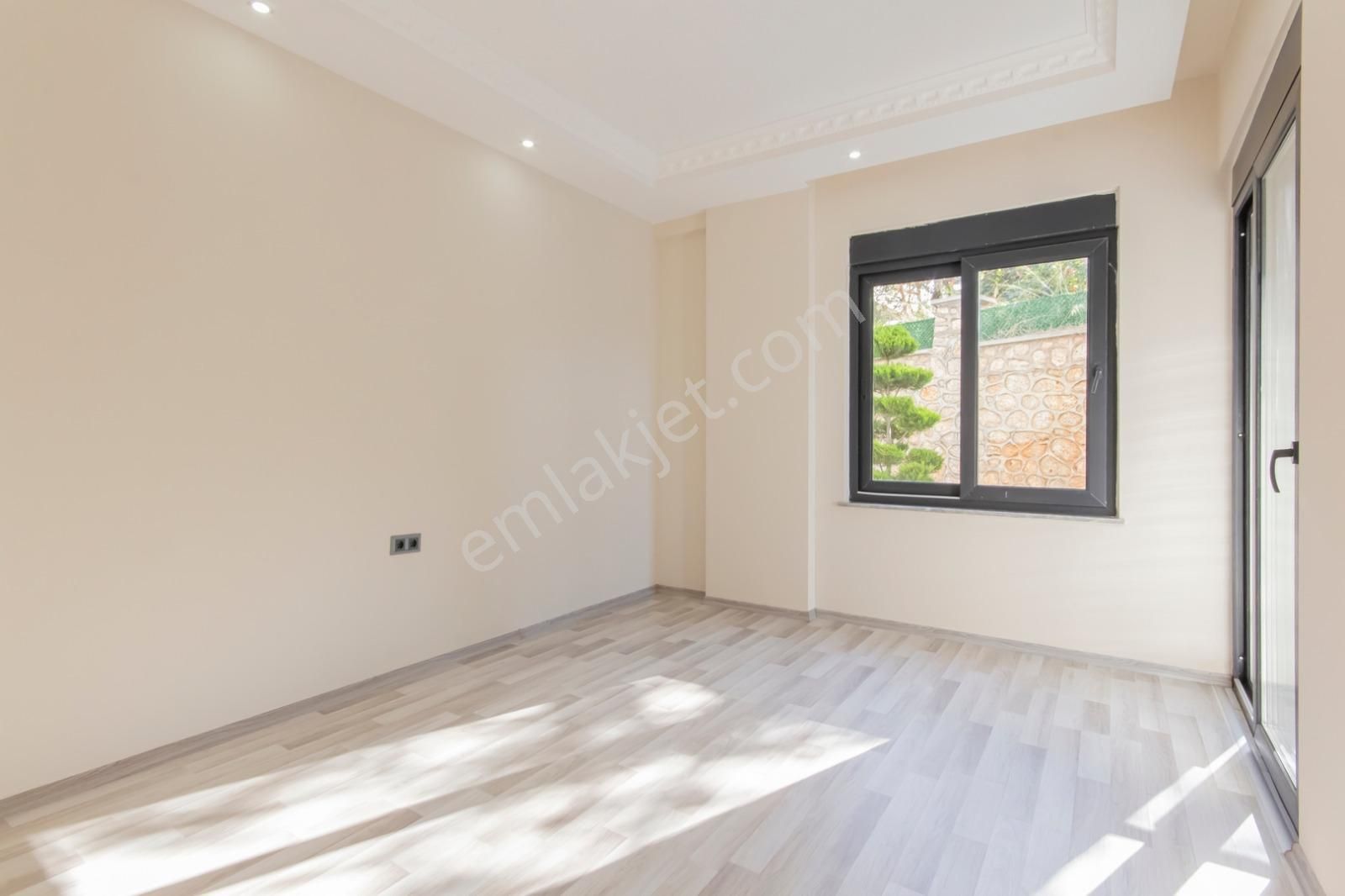 Oba Mah 6+1 Odalı Satılık Havuz Fıtnes Sauna Aktiviteli Daire - Görsel 18